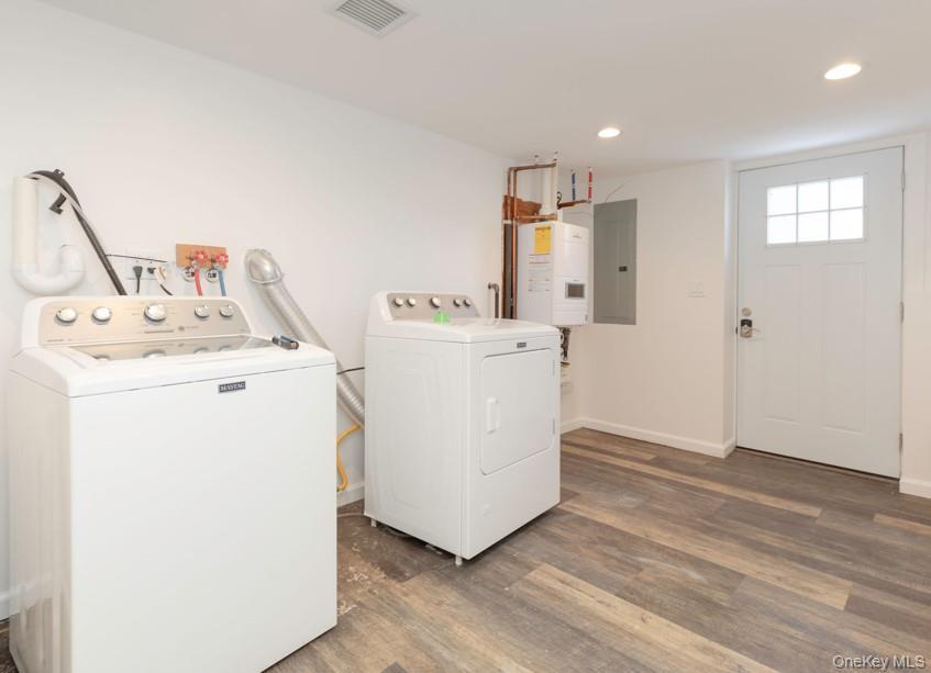 Single Family Sharon  Suffolk County, NY 11772, MLS-928389-17