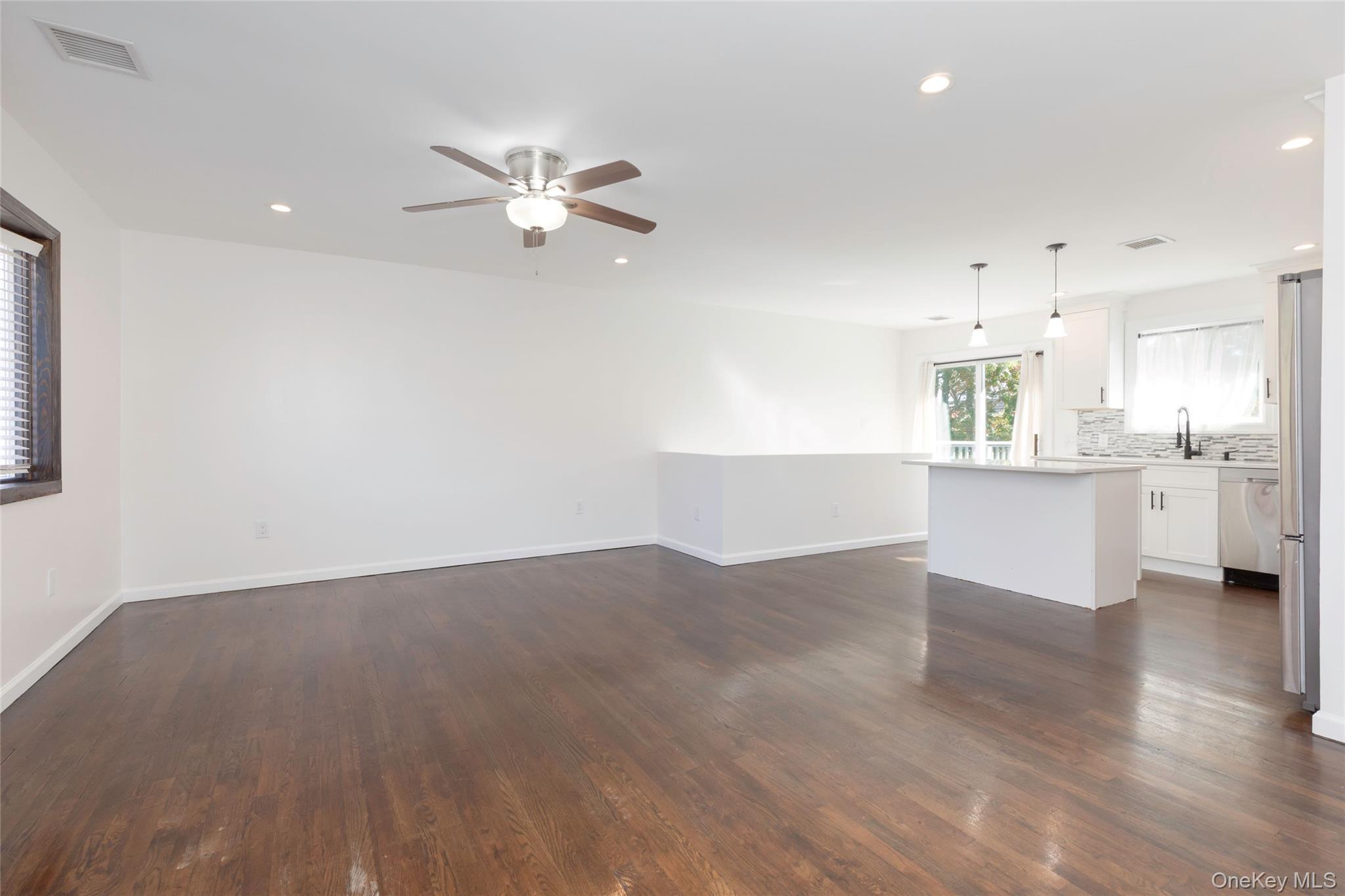 Single Family Sharon  Suffolk County, NY 11772, MLS-928389-4