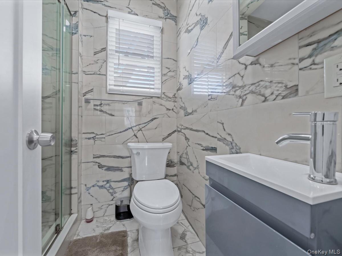 Single Family James Ll Burrell  Nassau County, NY 11550, MLS-928391-11