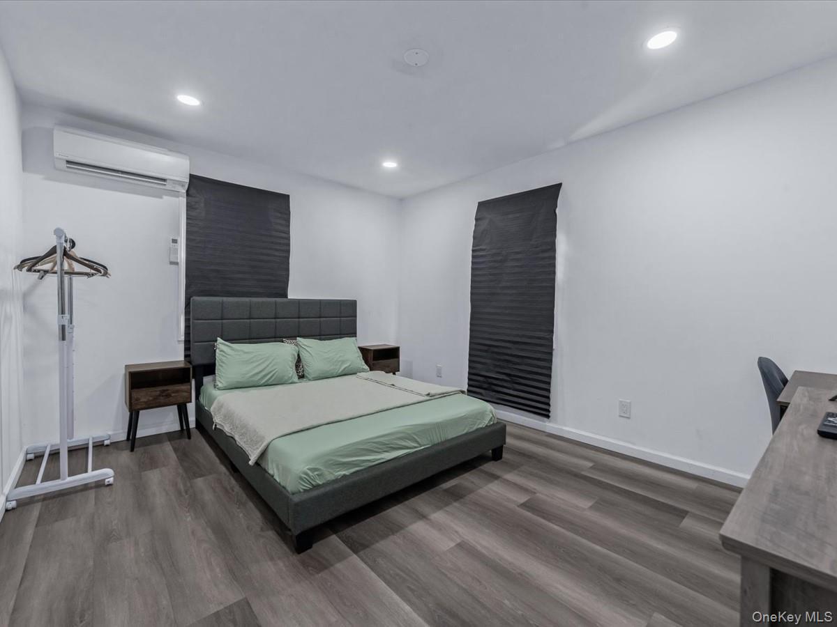 Single Family James Ll Burrell  Nassau County, NY 11550, MLS-928391-12