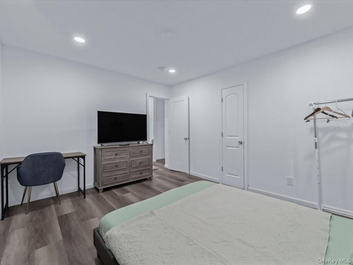 Single Family James Ll Burrell  Nassau County, NY 11550, MLS-928391-13