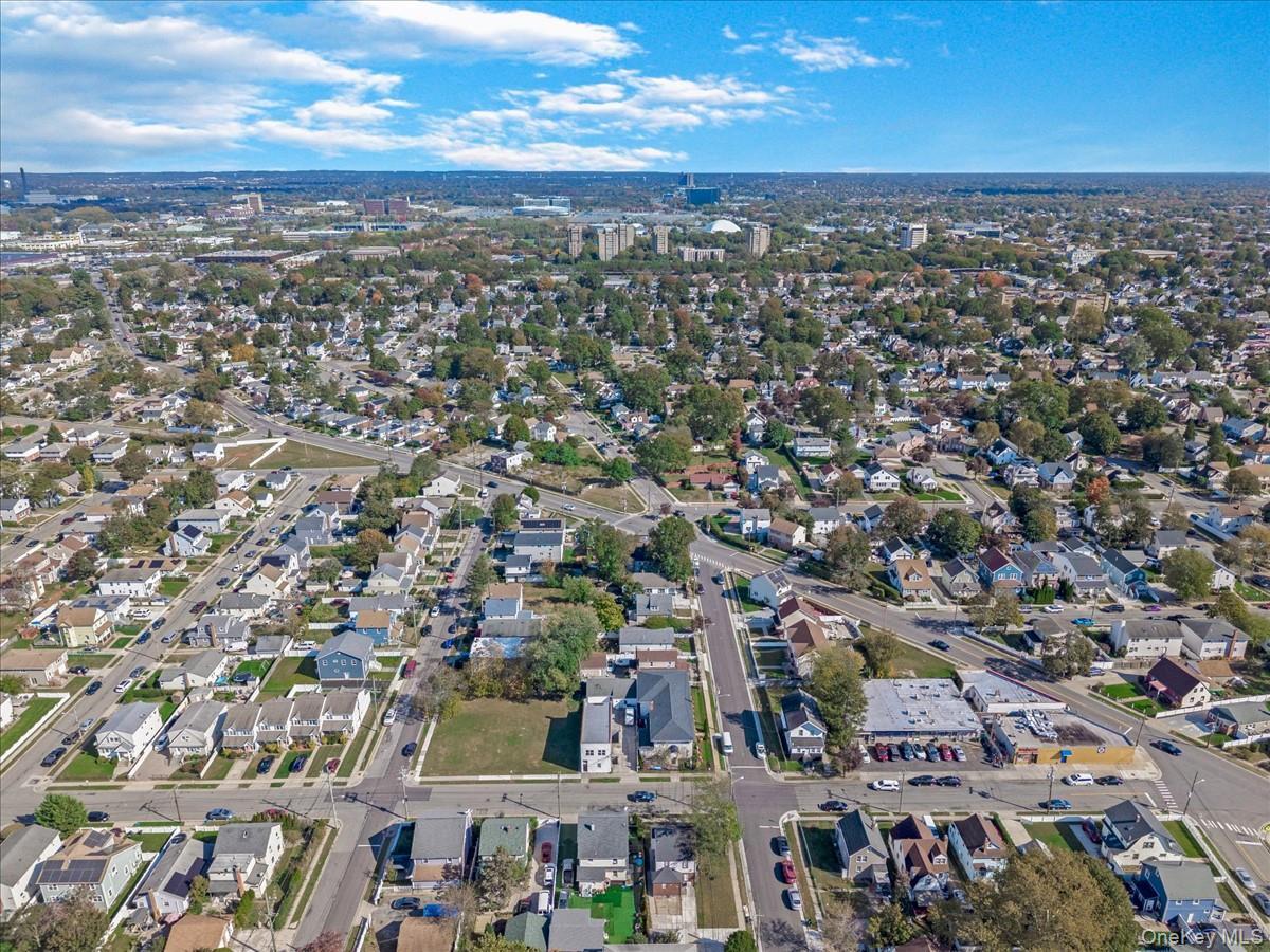 Single Family James Ll Burrell  Nassau County, NY 11550, MLS-928391-30