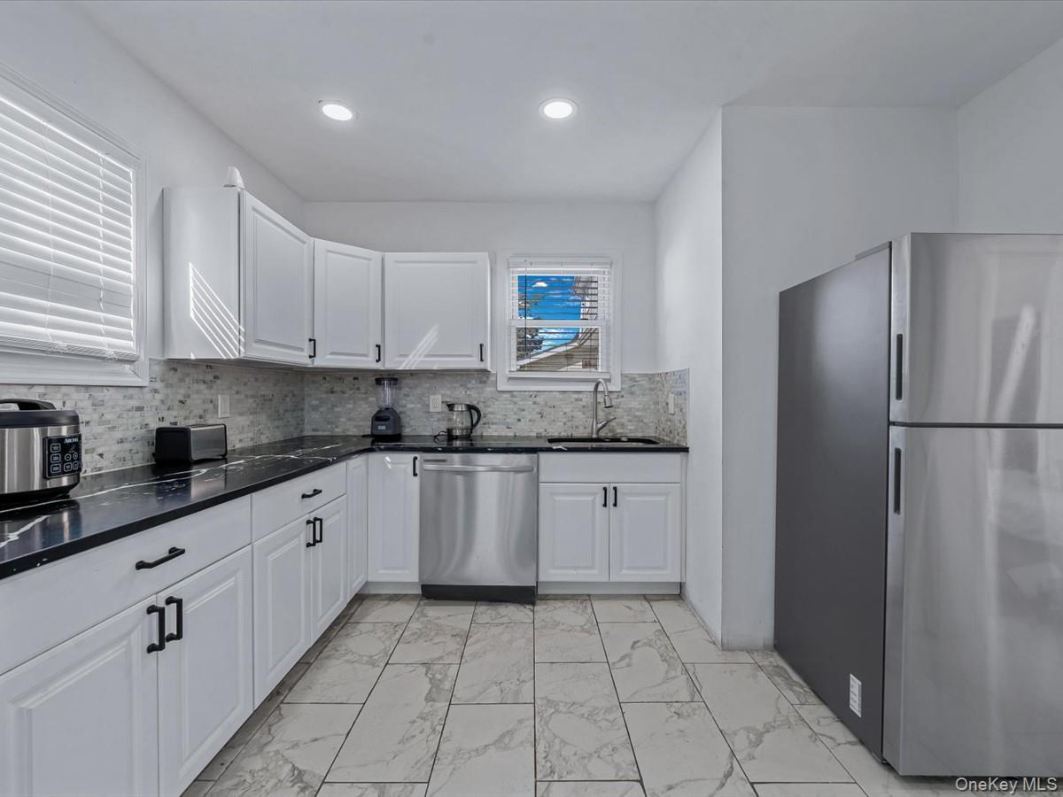 Single Family James Ll Burrell  Nassau County, NY 11550, MLS-928391-9