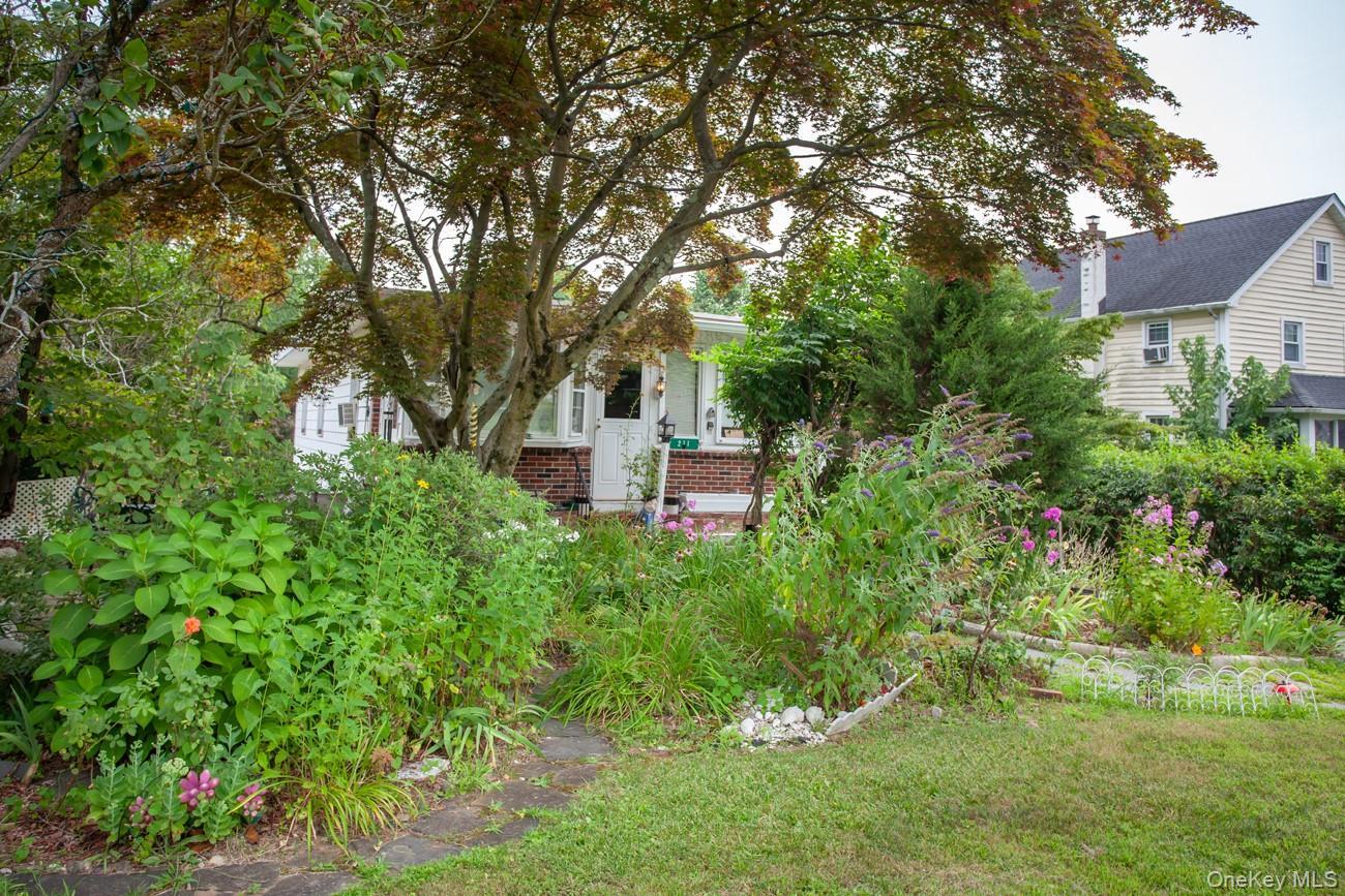 Single Family Broadway  Westchester County, NY 10596, MLS-928402-48