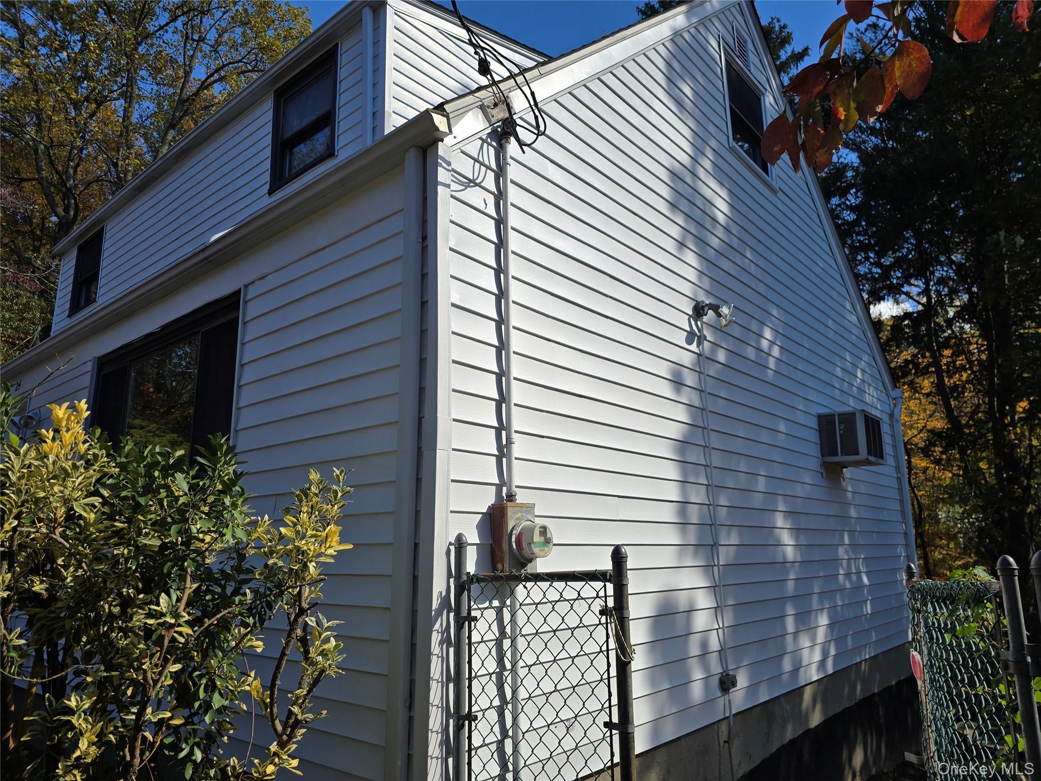 Single Family Oakbrook Westchester County, NY 10562, MLS-928410-2