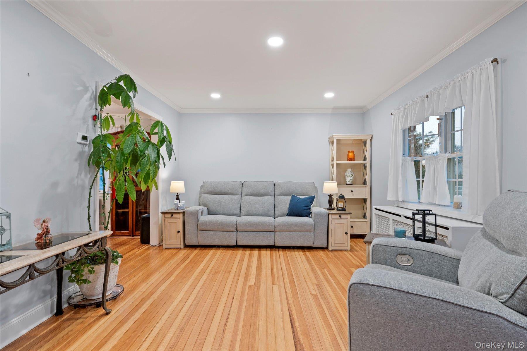 Single Family Marvin  Suffolk County, NY 11772, MLS-928415-10