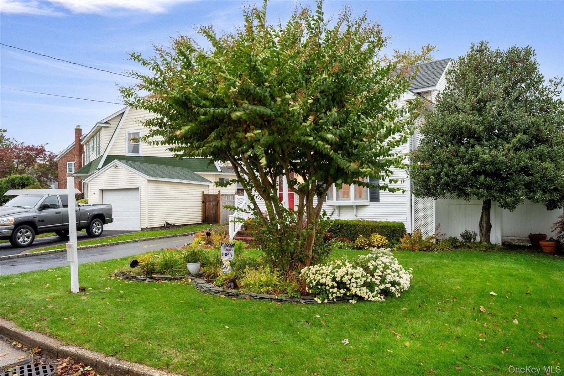 Single Family Marvin  Suffolk County, NY 11772, MLS-928415-22