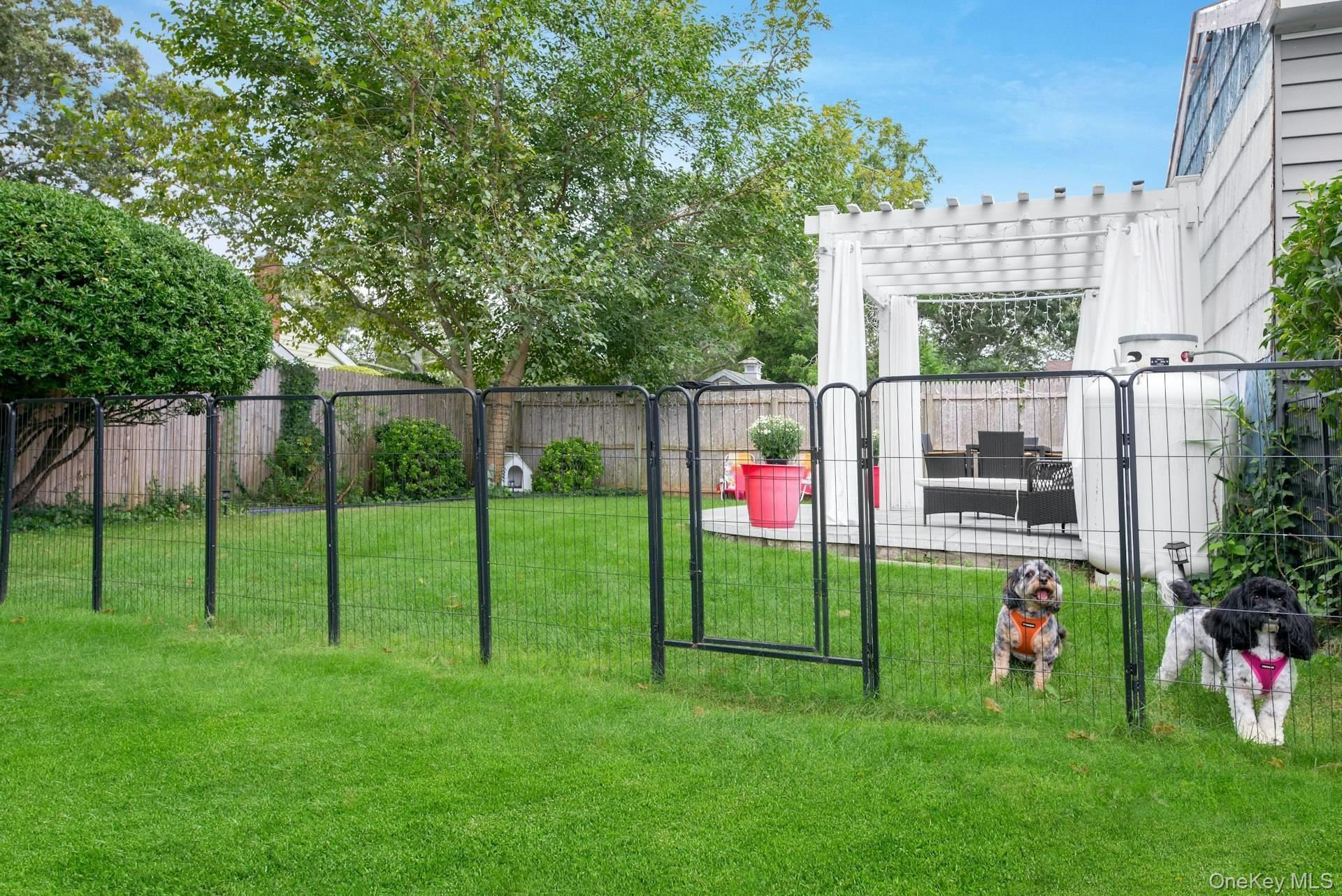 Single Family Fanning  Suffolk County, NY 11946, MLS-928435-6