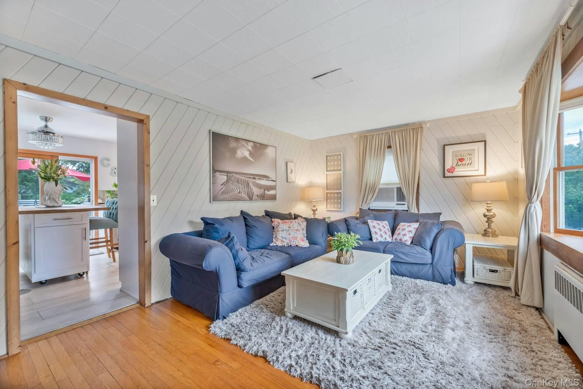 Single Family Fanning  Suffolk County, NY 11946, MLS-928435-7