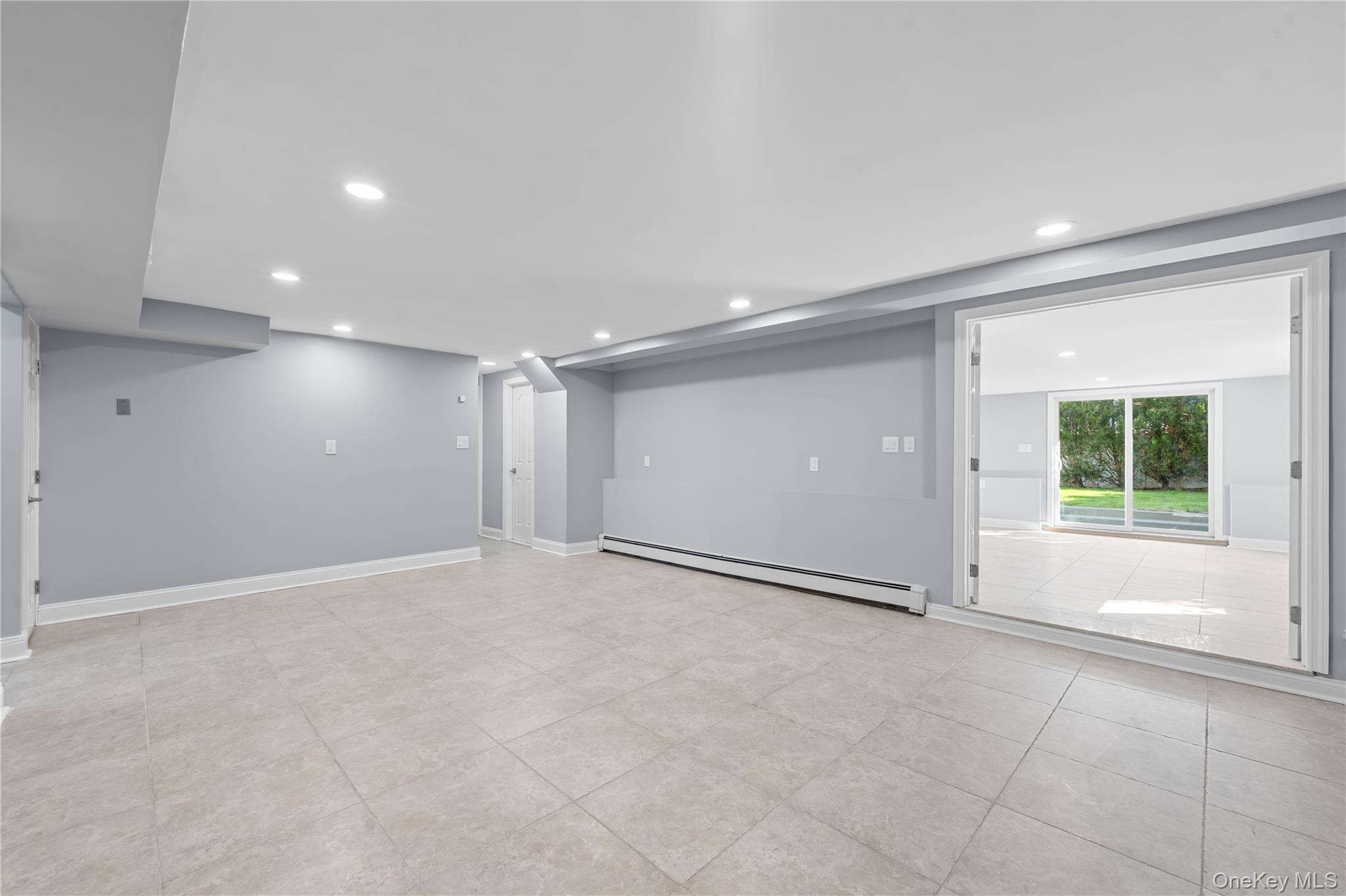 Single Family Ocean Harbor  Nassau County, NY 11572, MLS-928437-23