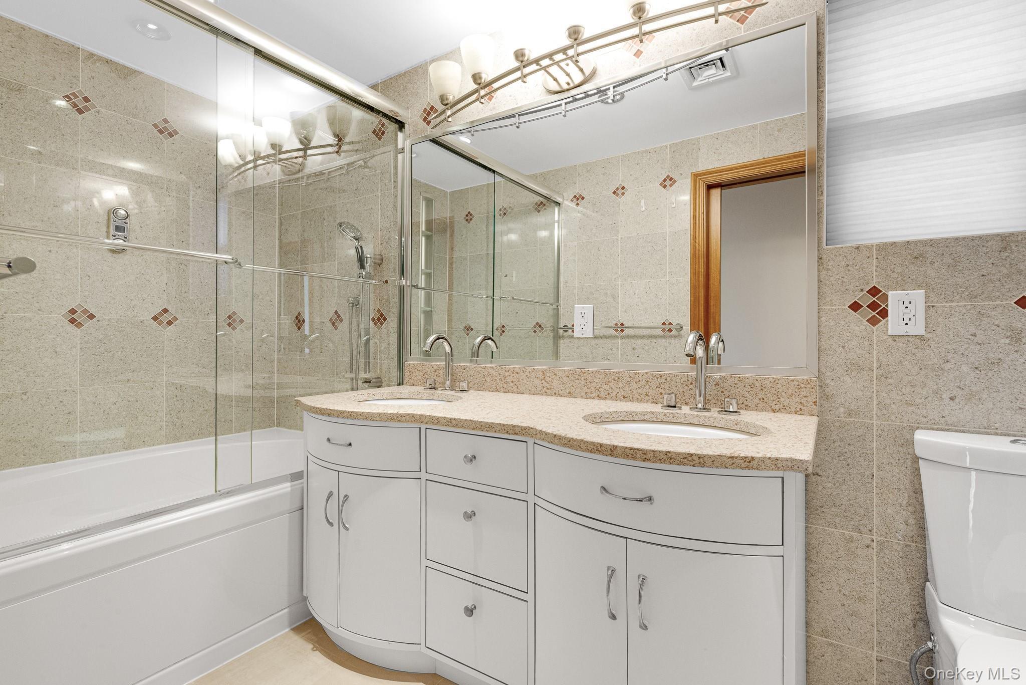 Single Family 58th  Queens, NY 11379, MLS-928439-19