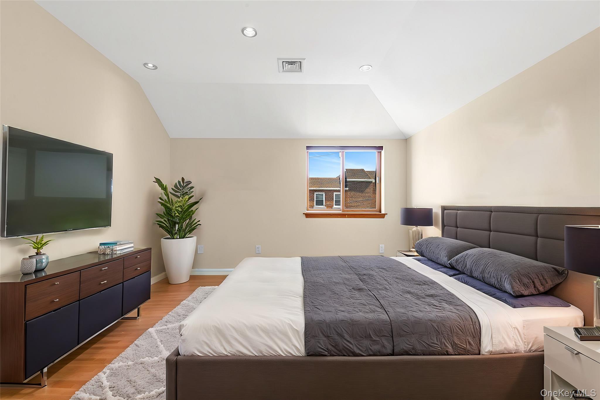 Single Family 58th  Queens, NY 11379, MLS-928439-20