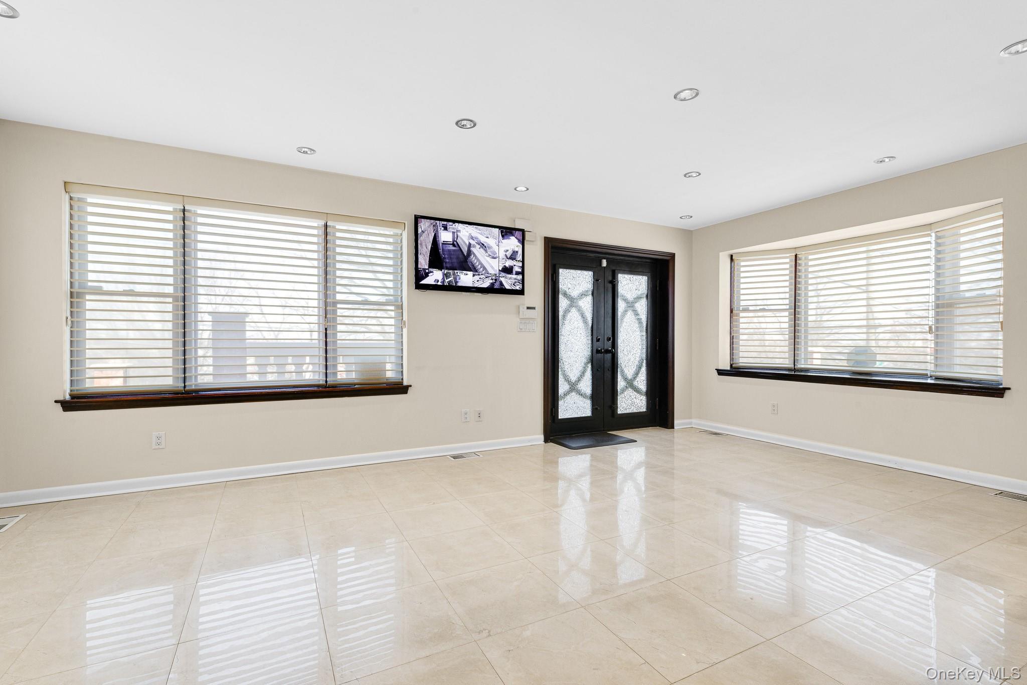 Single Family 58th  Queens, NY 11379, MLS-928439-3