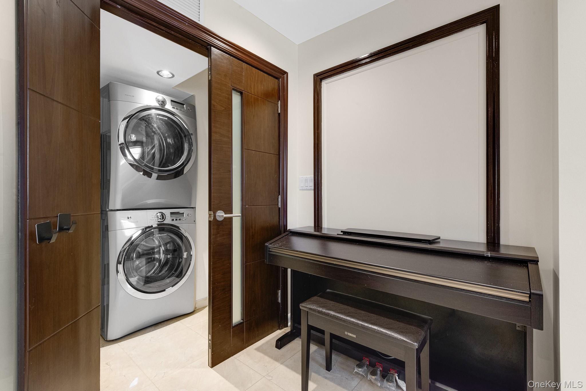 Single Family 58th  Queens, NY 11379, MLS-928439-43