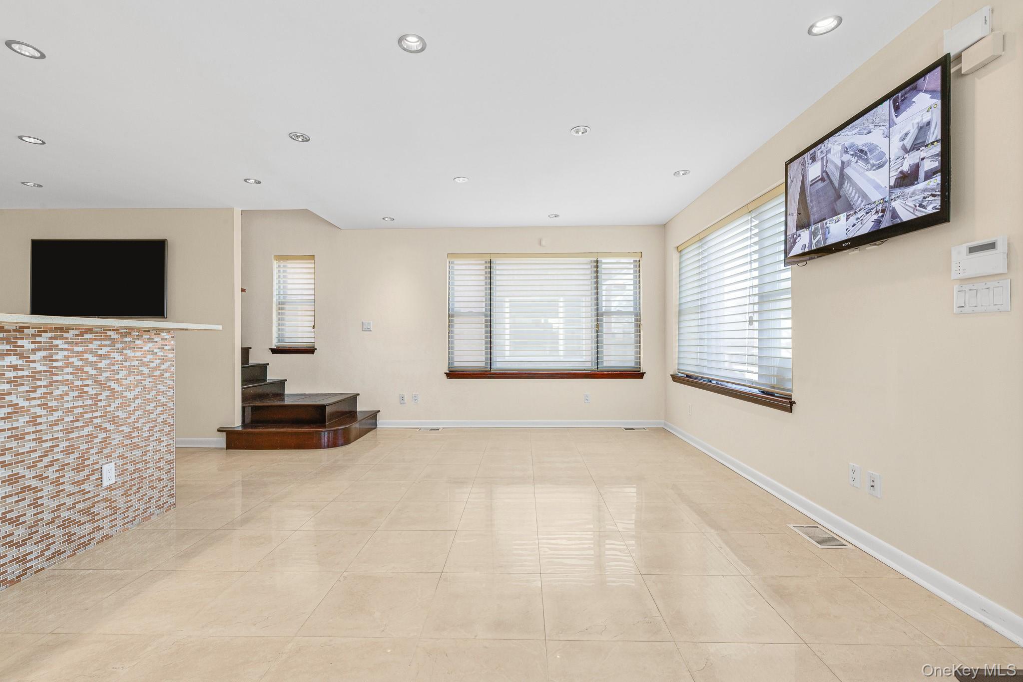 Single Family 58th  Queens, NY 11379, MLS-928439-5