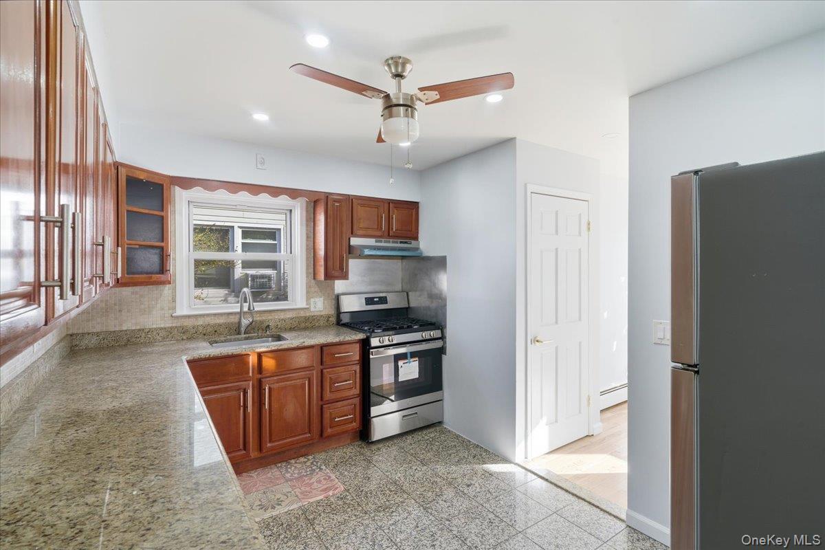 Single Family Brookside  Nassau County, NY 11553, MLS-928459-13