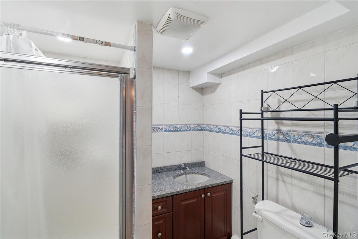 Single Family Brookside  Nassau County, NY 11553, MLS-928459-26