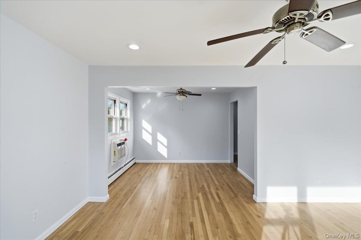 Single Family Brookside  Nassau County, NY 11553, MLS-928459-8