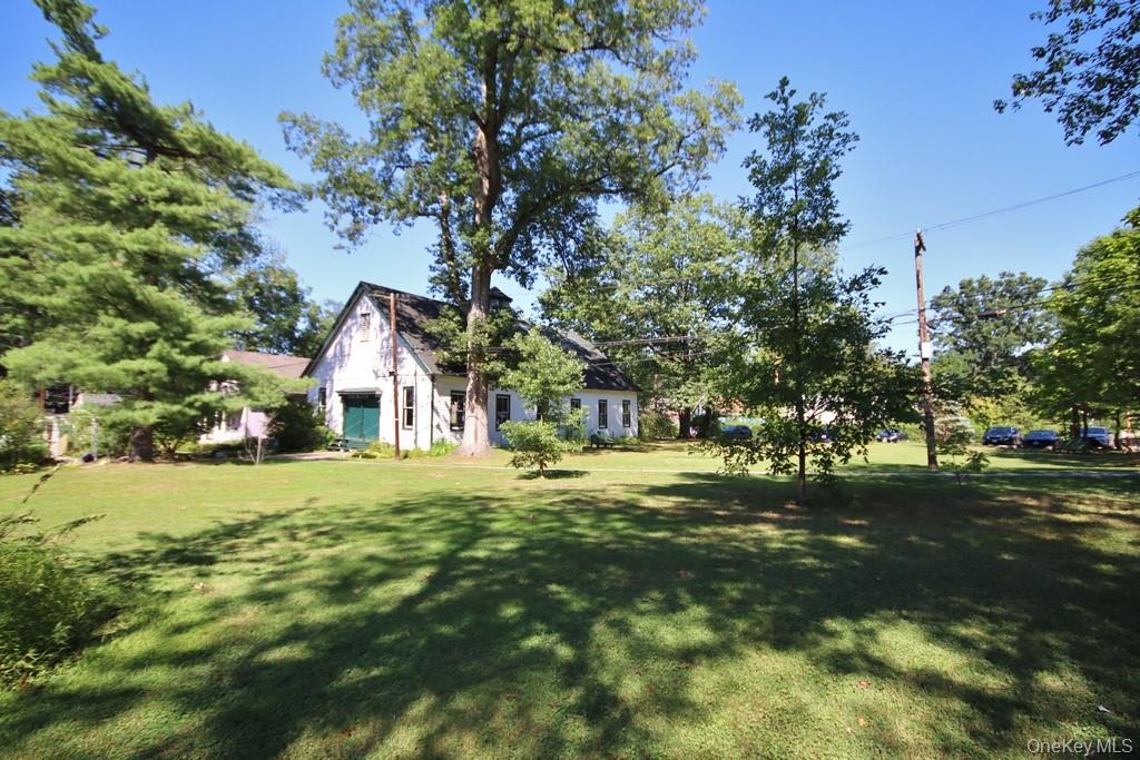 Single Family Campwoods Grounds  Westchester County, NY 10562, MLS-928485-24