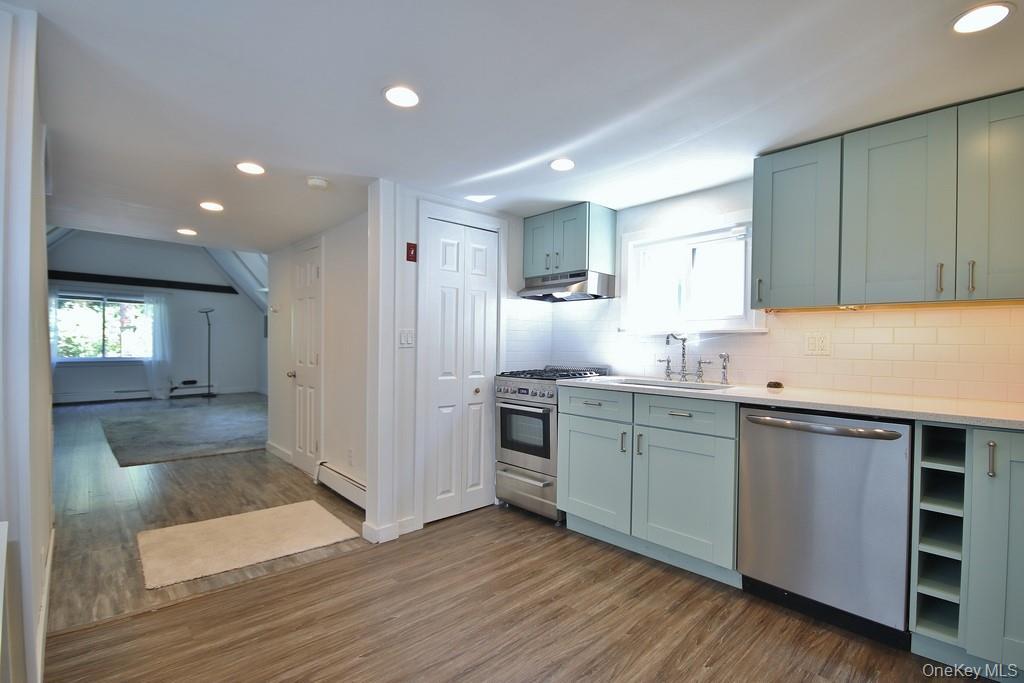 Single Family Campwoods Grounds  Westchester County, NY 10562, MLS-928485-8