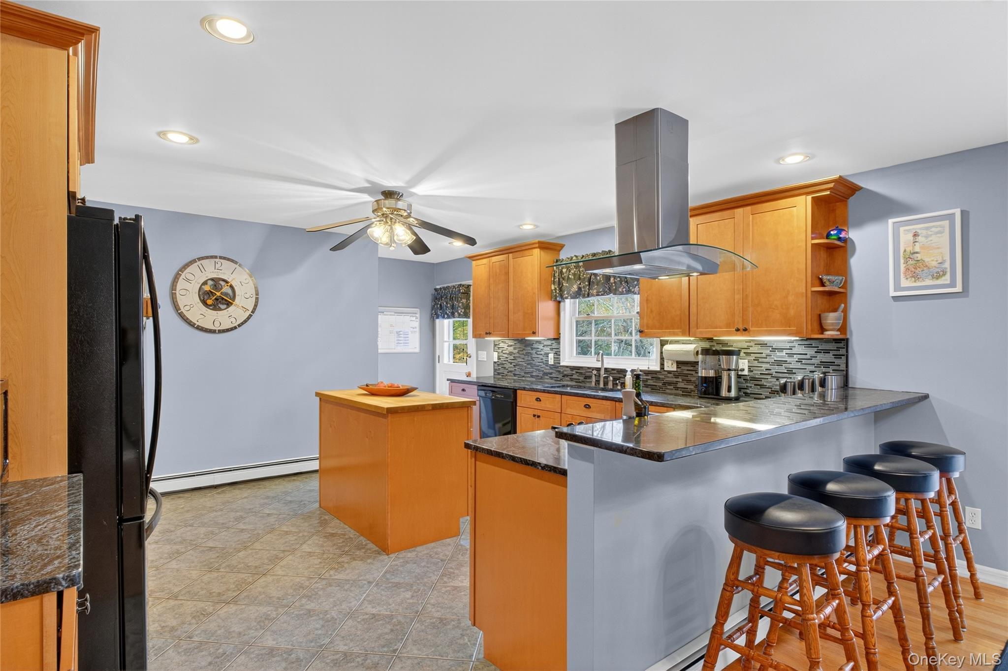 Single Family Round Hill  Dutchess County, NY 12603, MLS-928487-14