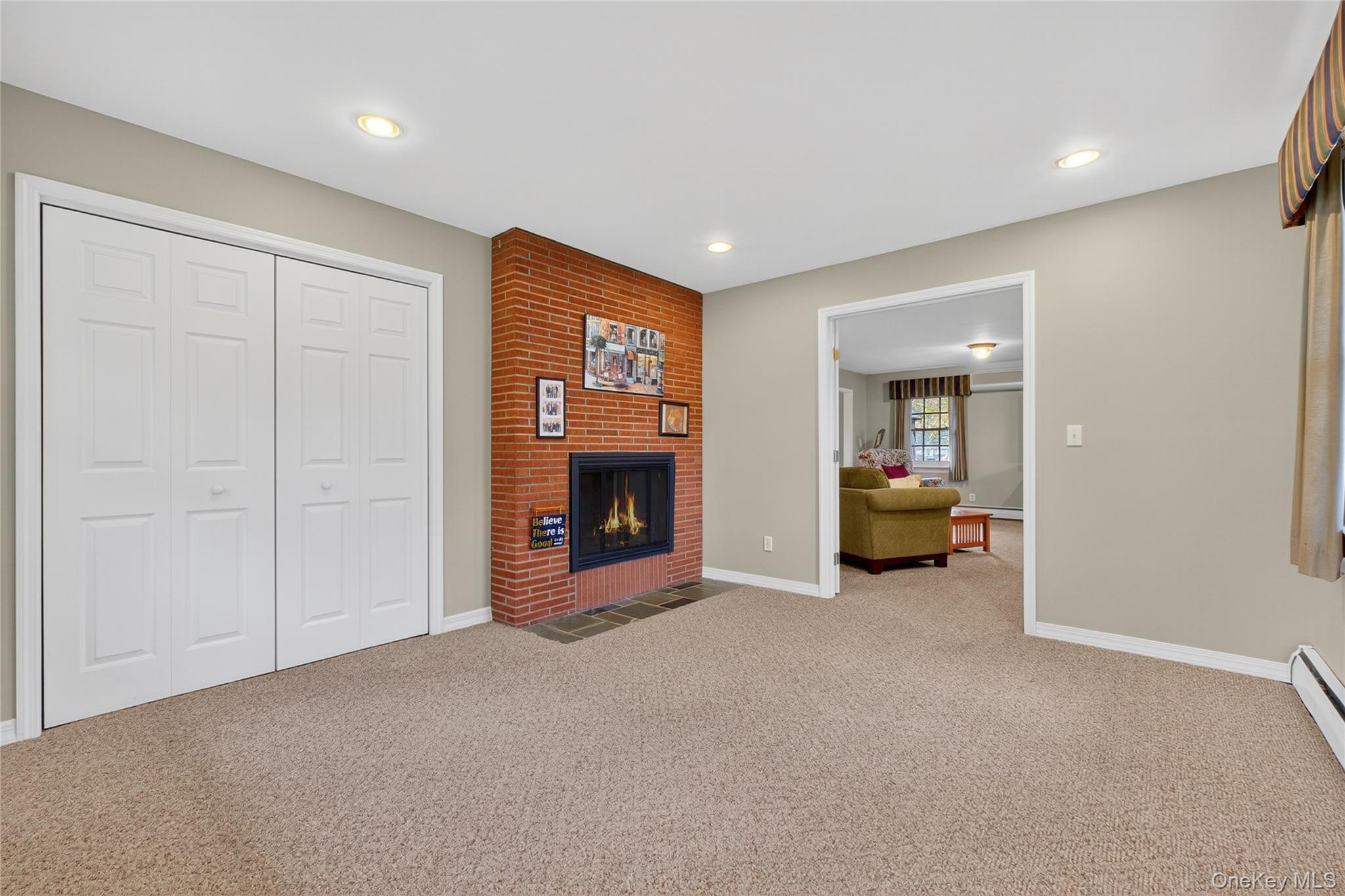 Single Family Round Hill  Dutchess County, NY 12603, MLS-928487-21