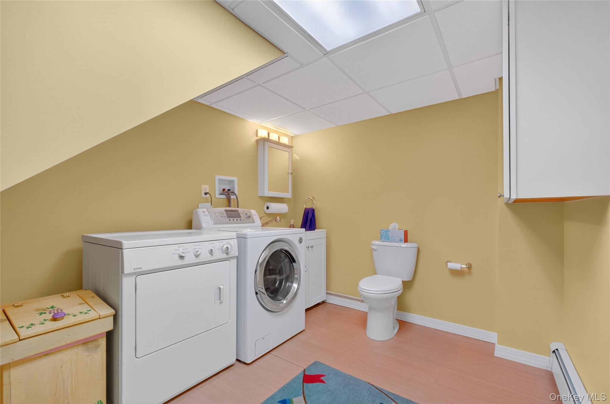 Single Family Round Hill  Dutchess County, NY 12603, MLS-928487-33