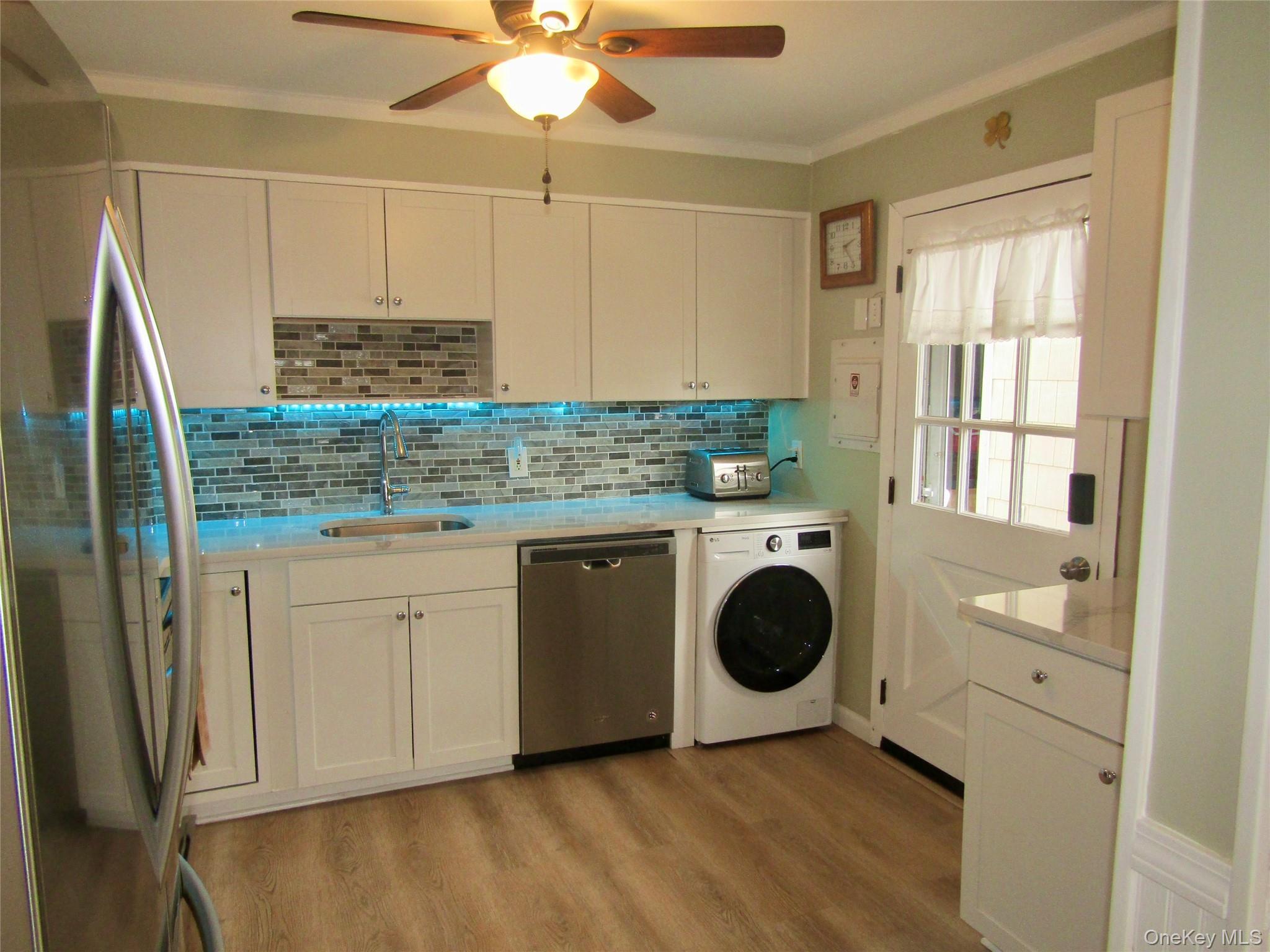 Single Family Pinetree  Nassau County, NY 11756, MLS-928488-9