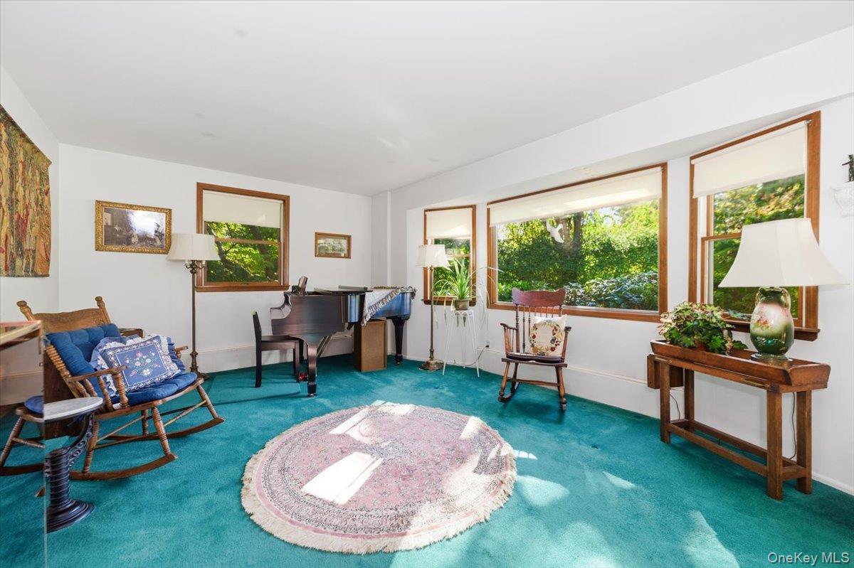 Single Family Cold Spring Hills Suffolk County, NY 11743, MLS-928509-17