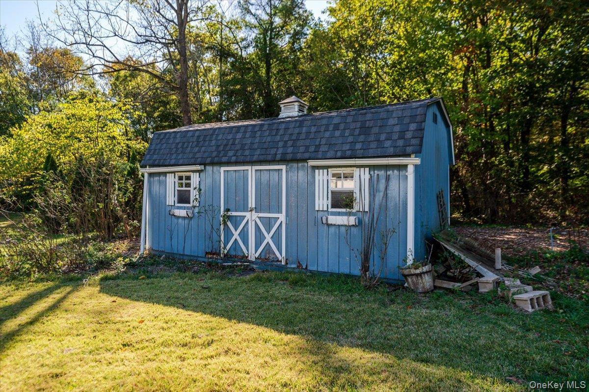 Single Family Cold Spring Hills Suffolk County, NY 11743, MLS-928509-26