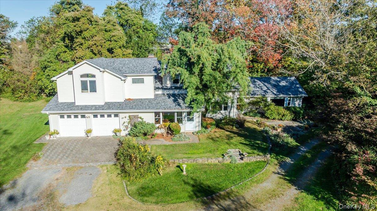 Single Family Cold Spring Hills Suffolk County, NY 11743, MLS-928509-40