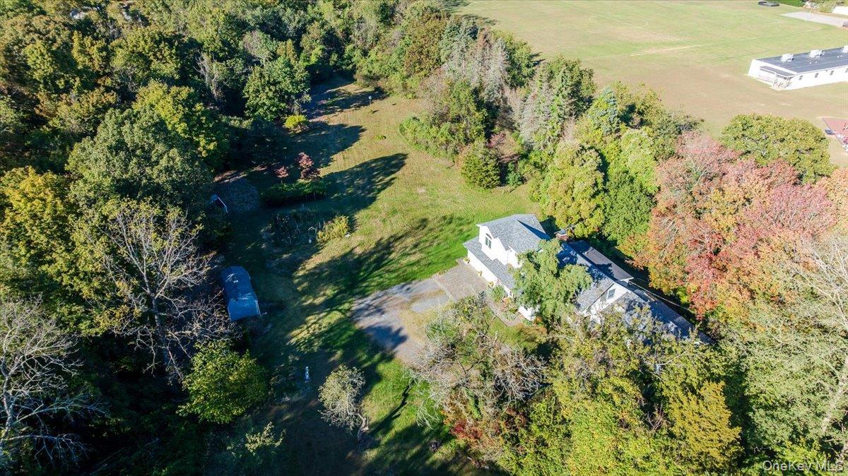 Single Family Cold Spring Hills Suffolk County, NY 11743, MLS-928509-41