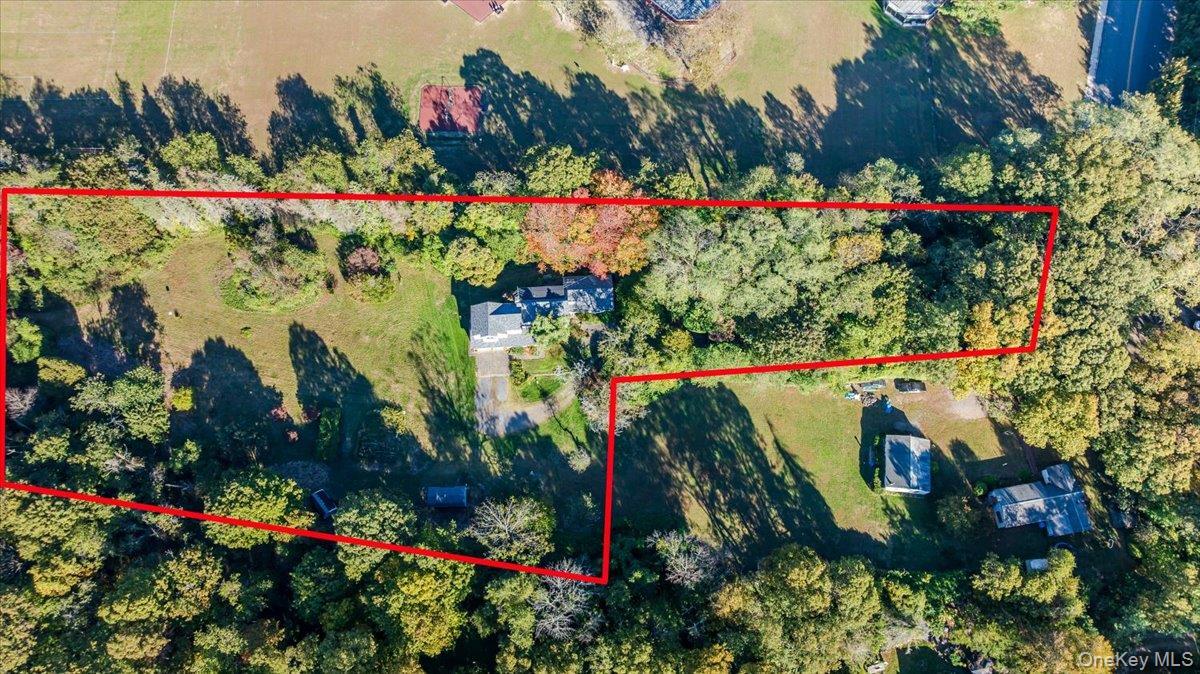 Single Family Cold Spring Hills Suffolk County, NY 11743, MLS-928509-44