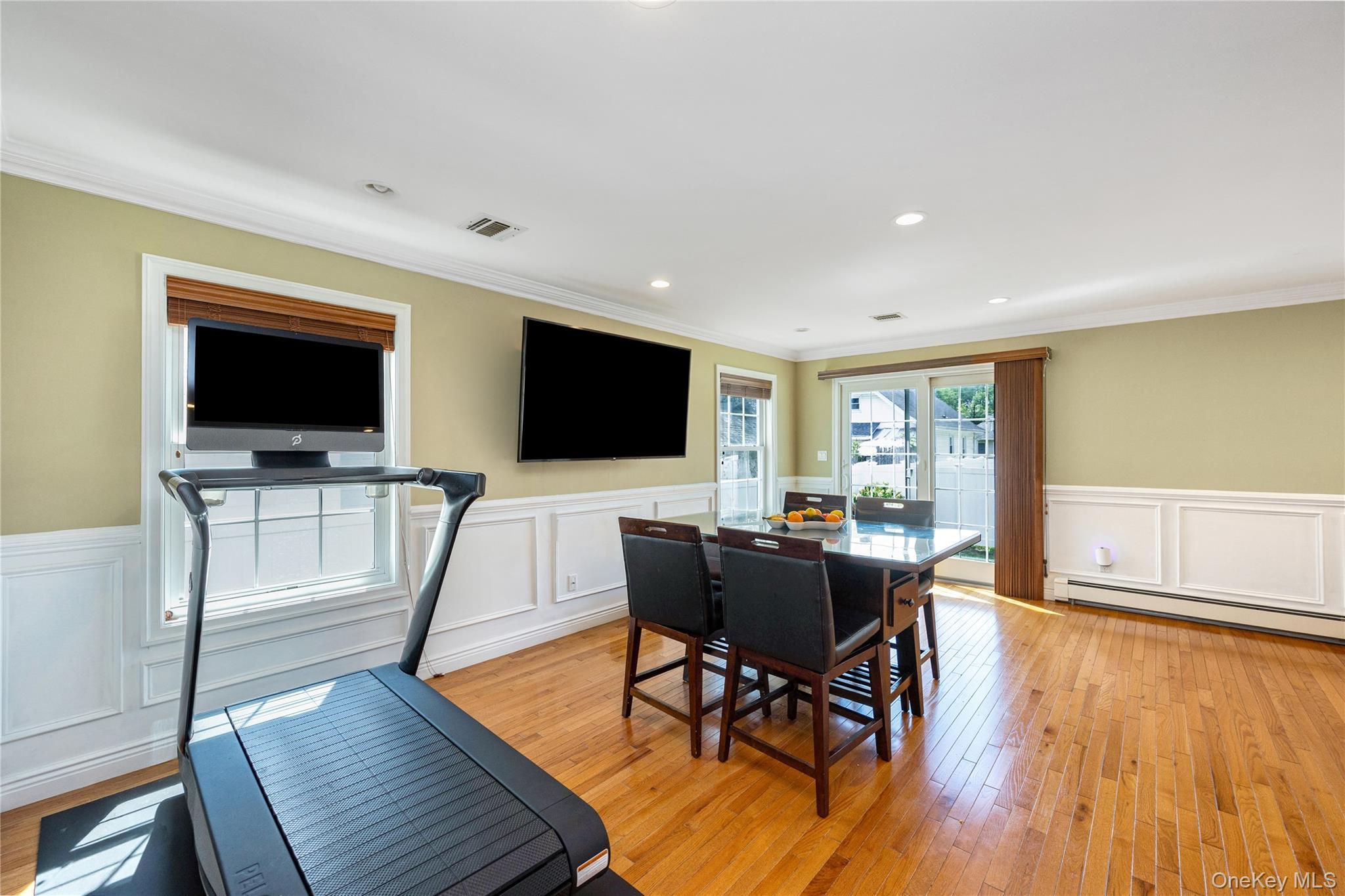 Single Family Harvard Place  Nassau County, NY 11510, MLS-928528-14