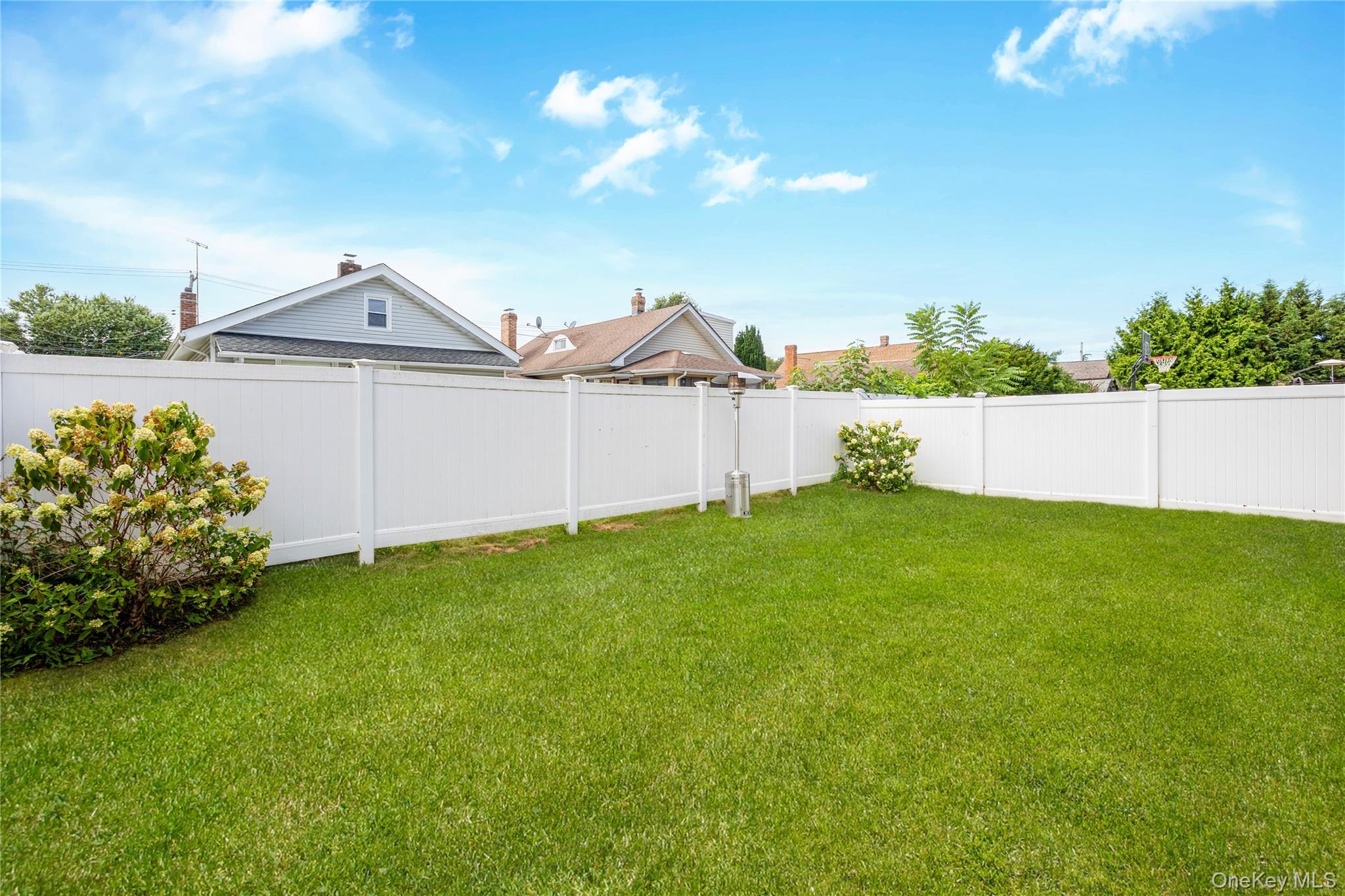 Single Family Harvard Place  Nassau County, NY 11510, MLS-928528-25