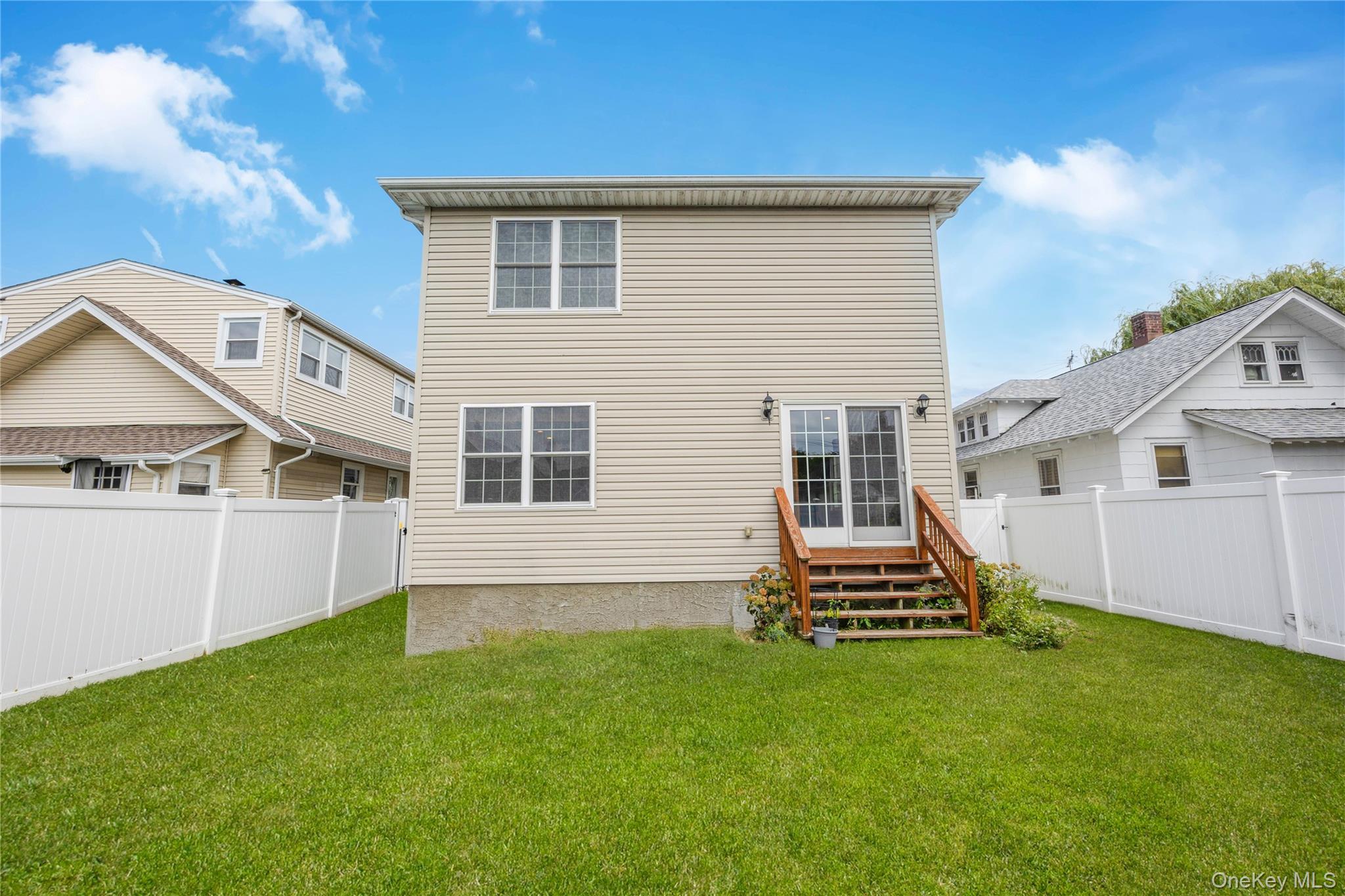 Single Family Harvard Place  Nassau County, NY 11510, MLS-928528-30