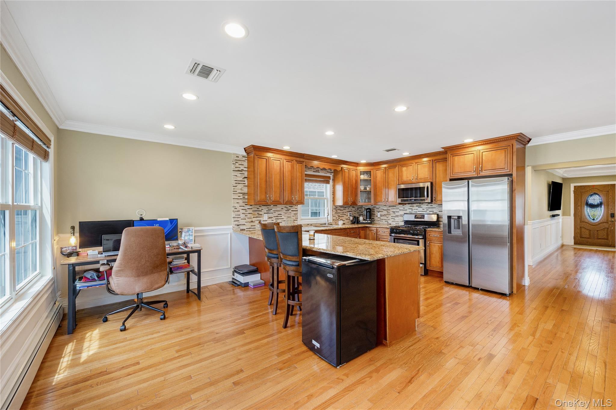 Single Family Harvard Place  Nassau County, NY 11510, MLS-928528-6