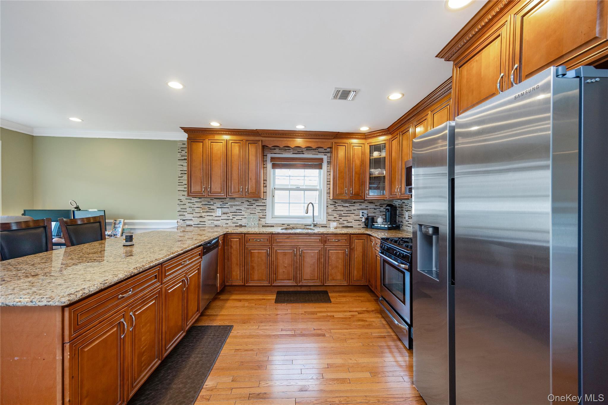 Single Family Harvard Place  Nassau County, NY 11510, MLS-928528-8