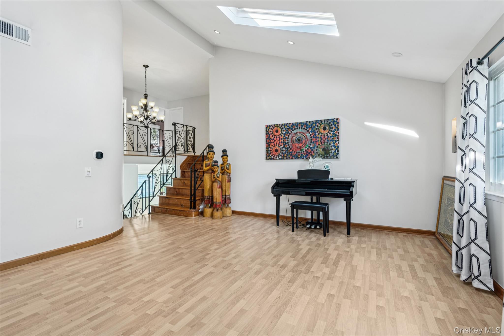 Single Family Valley  Nassau County, NY 11581, MLS-928529-15