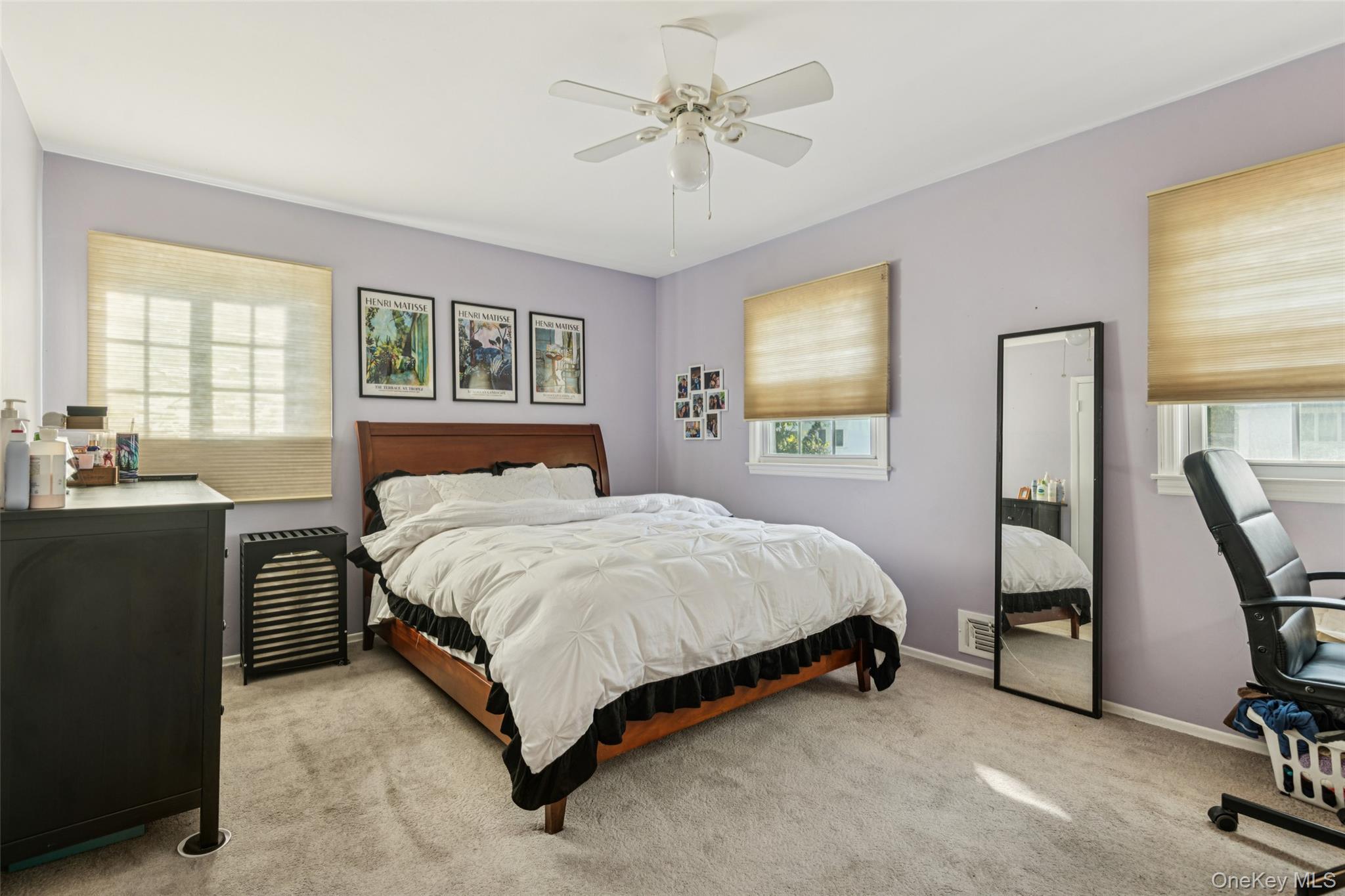 Single Family Valley  Nassau County, NY 11581, MLS-928529-21