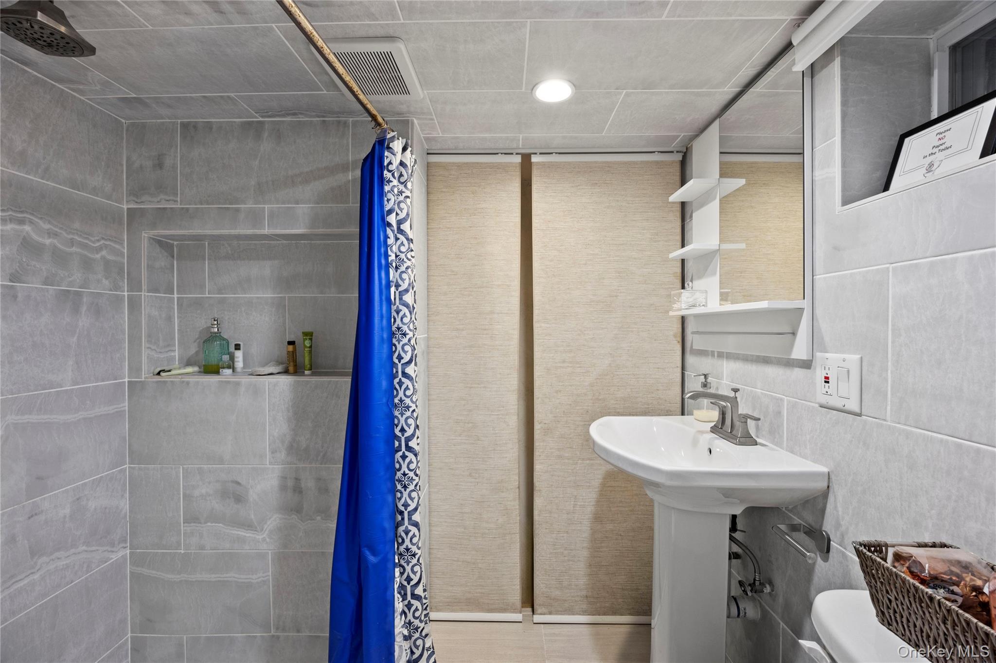 Single Family 82nd Queens, NY 11417, MLS-928540-41