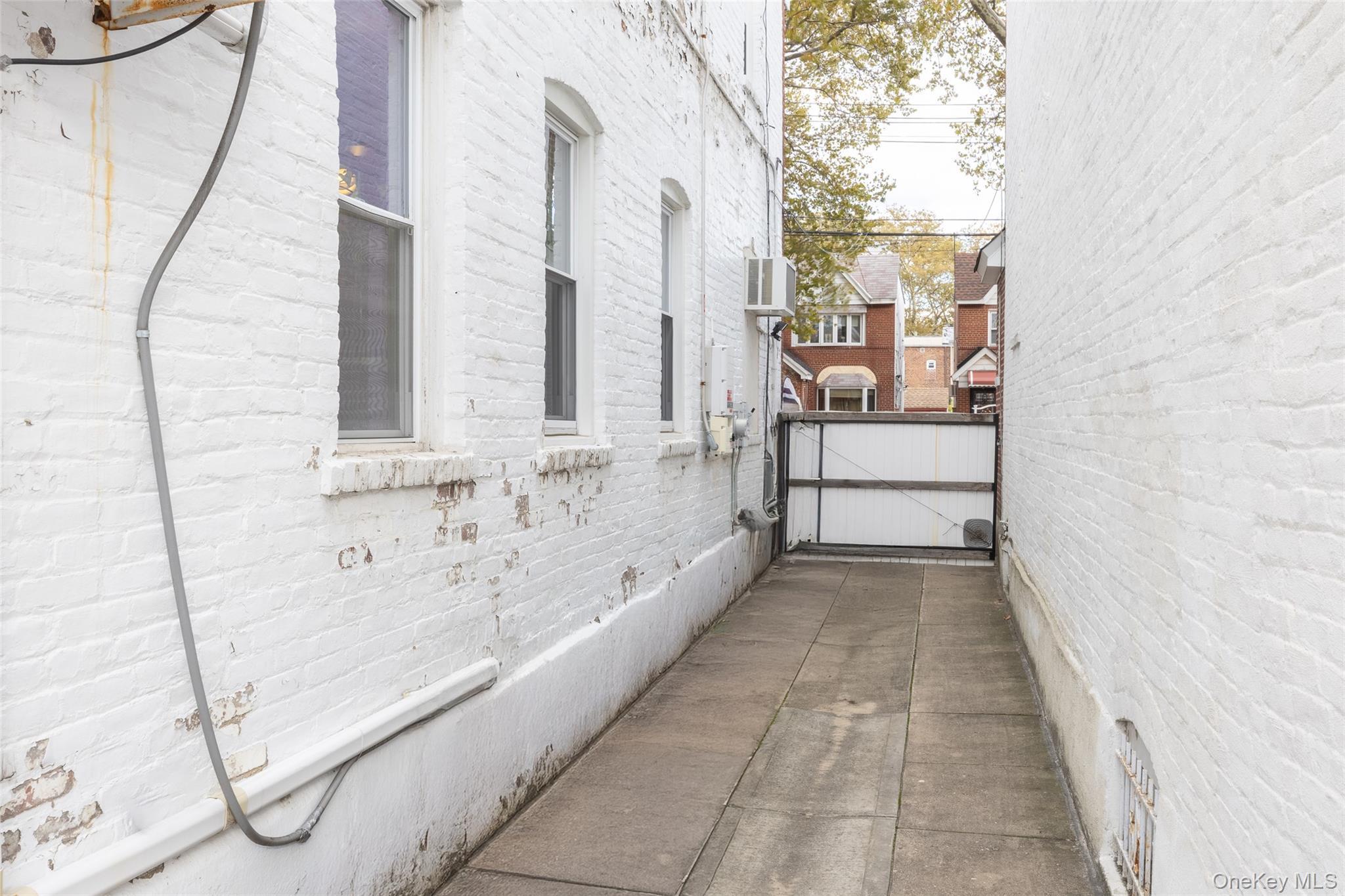 Single Family 82nd Queens, NY 11417, MLS-928540-44