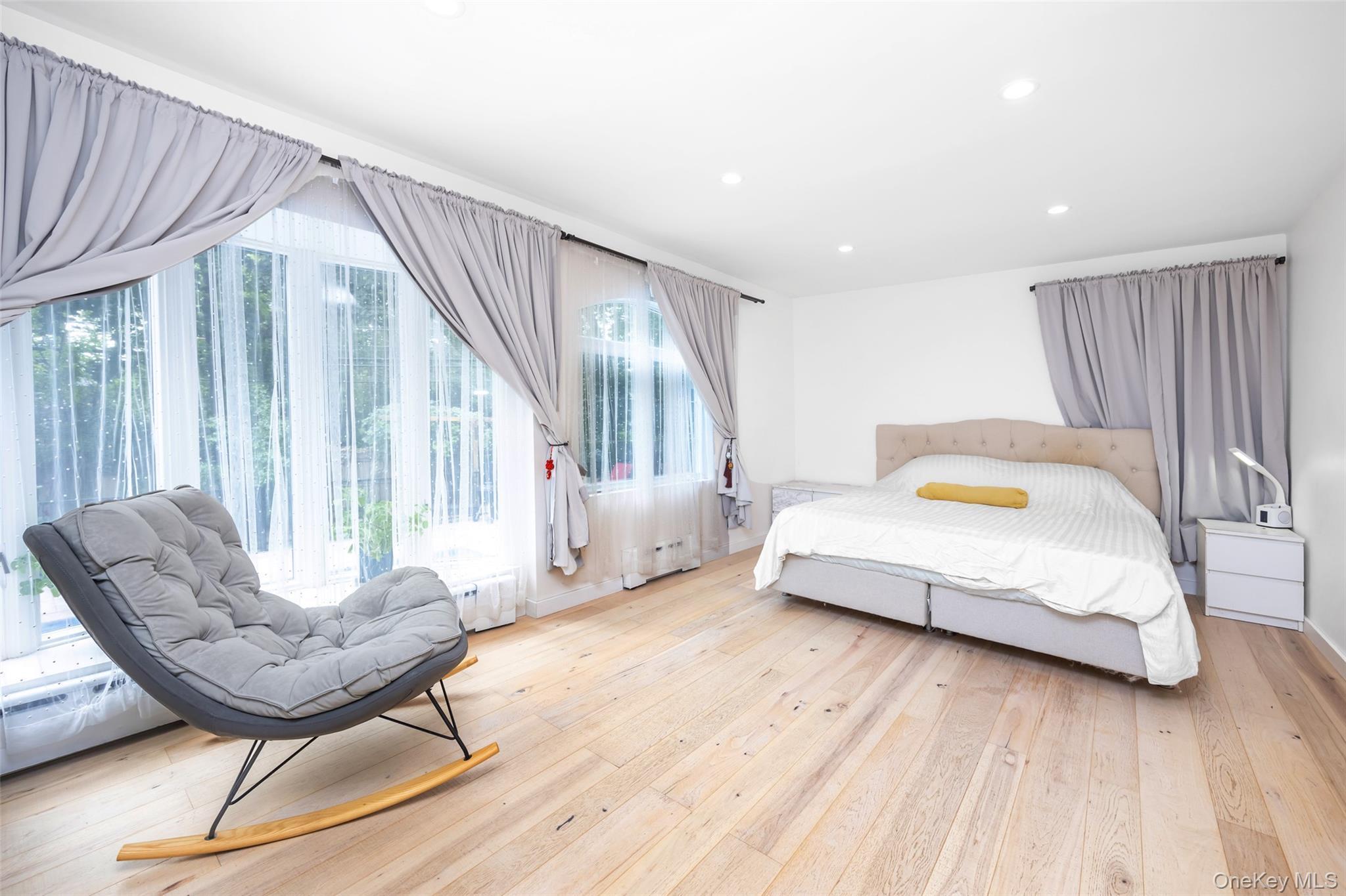 Single Family Rivers Nassau County, NY 11020, MLS-928543-18