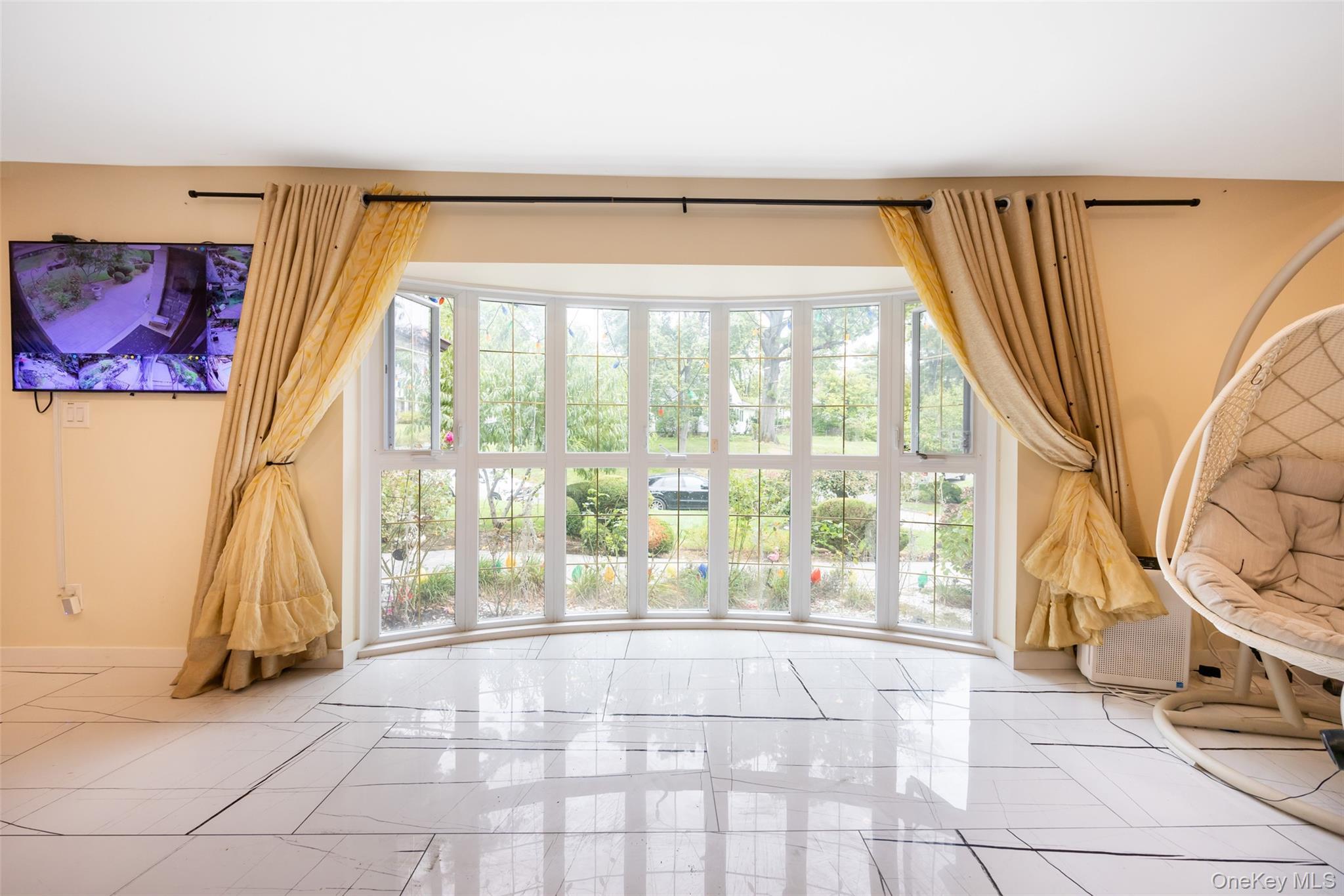 Single Family Rivers Nassau County, NY 11020, MLS-928543-27