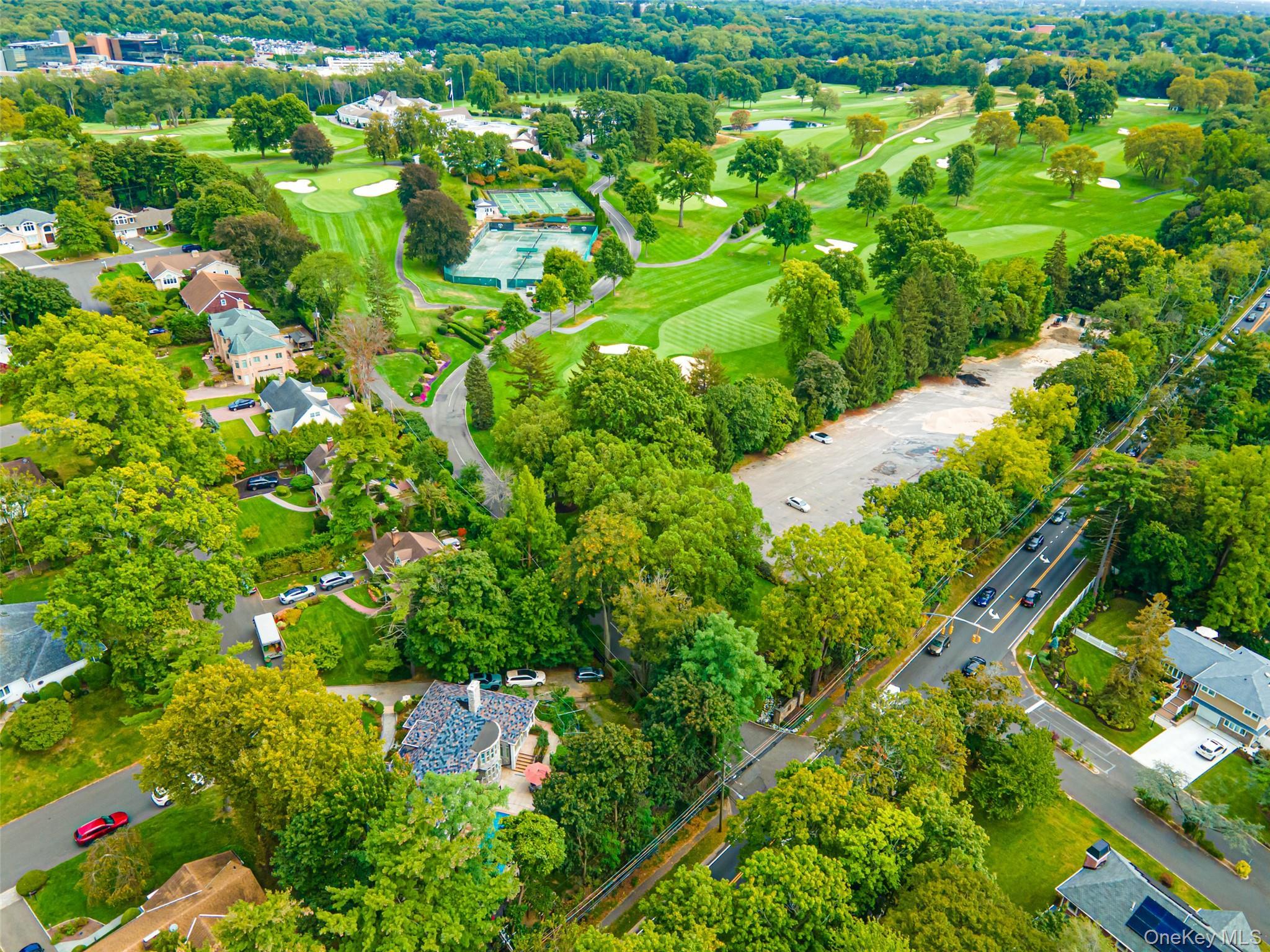 Single Family Rivers Nassau County, NY 11020, MLS-928543-34