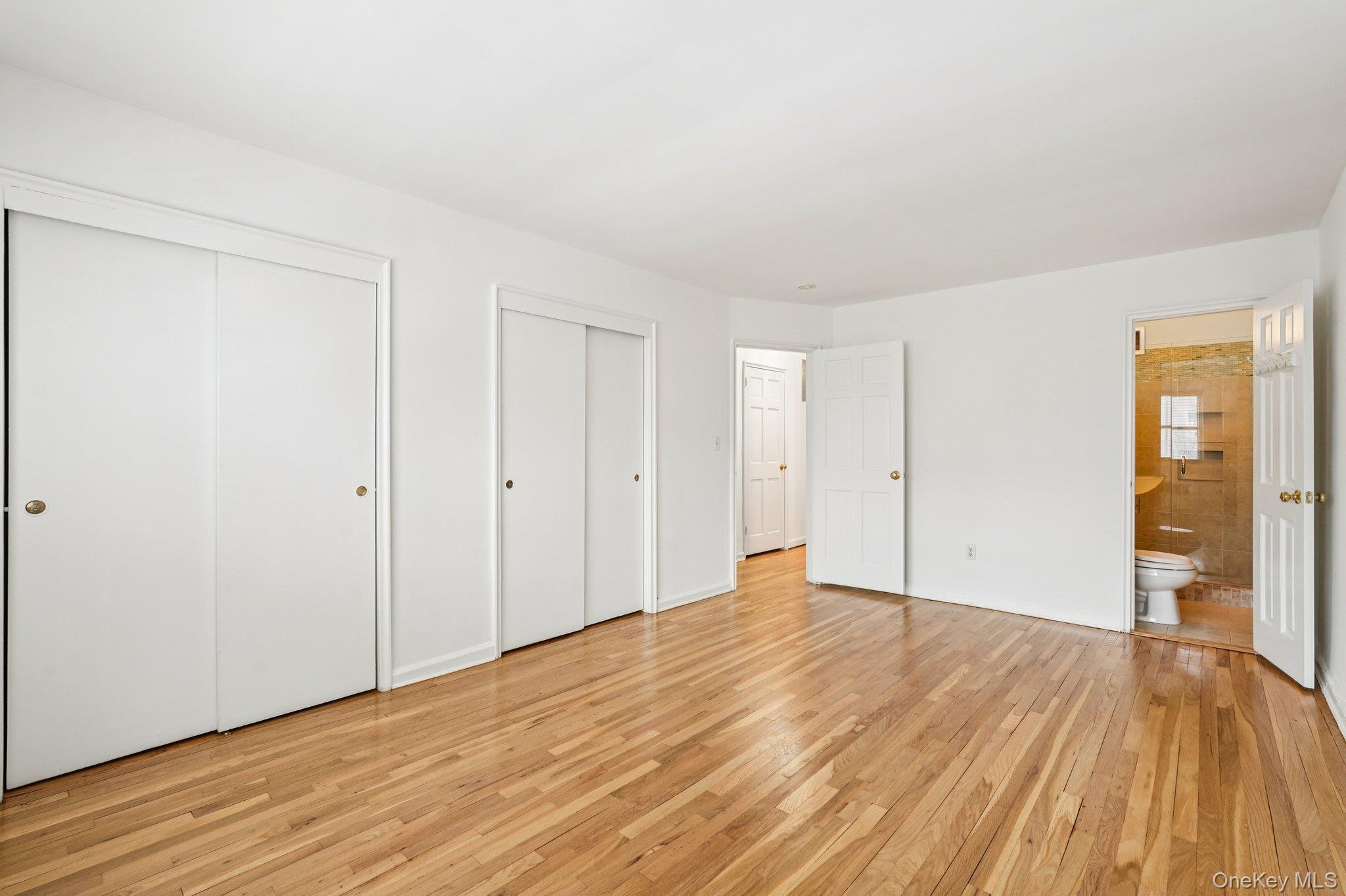 Coop Maple  Westchester County, NY 10706, MLS-928564-16