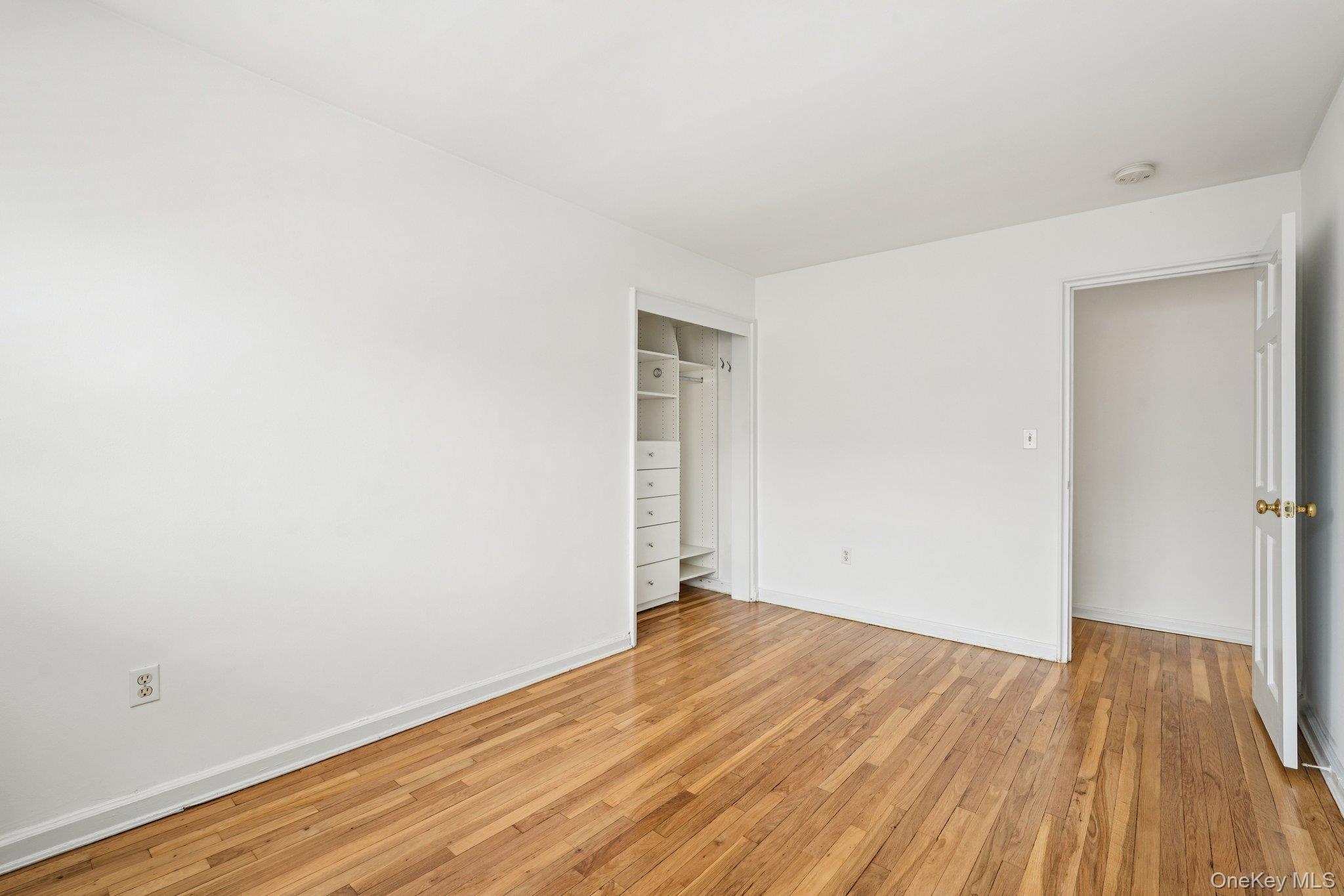 Coop Maple  Westchester County, NY 10706, MLS-928564-19