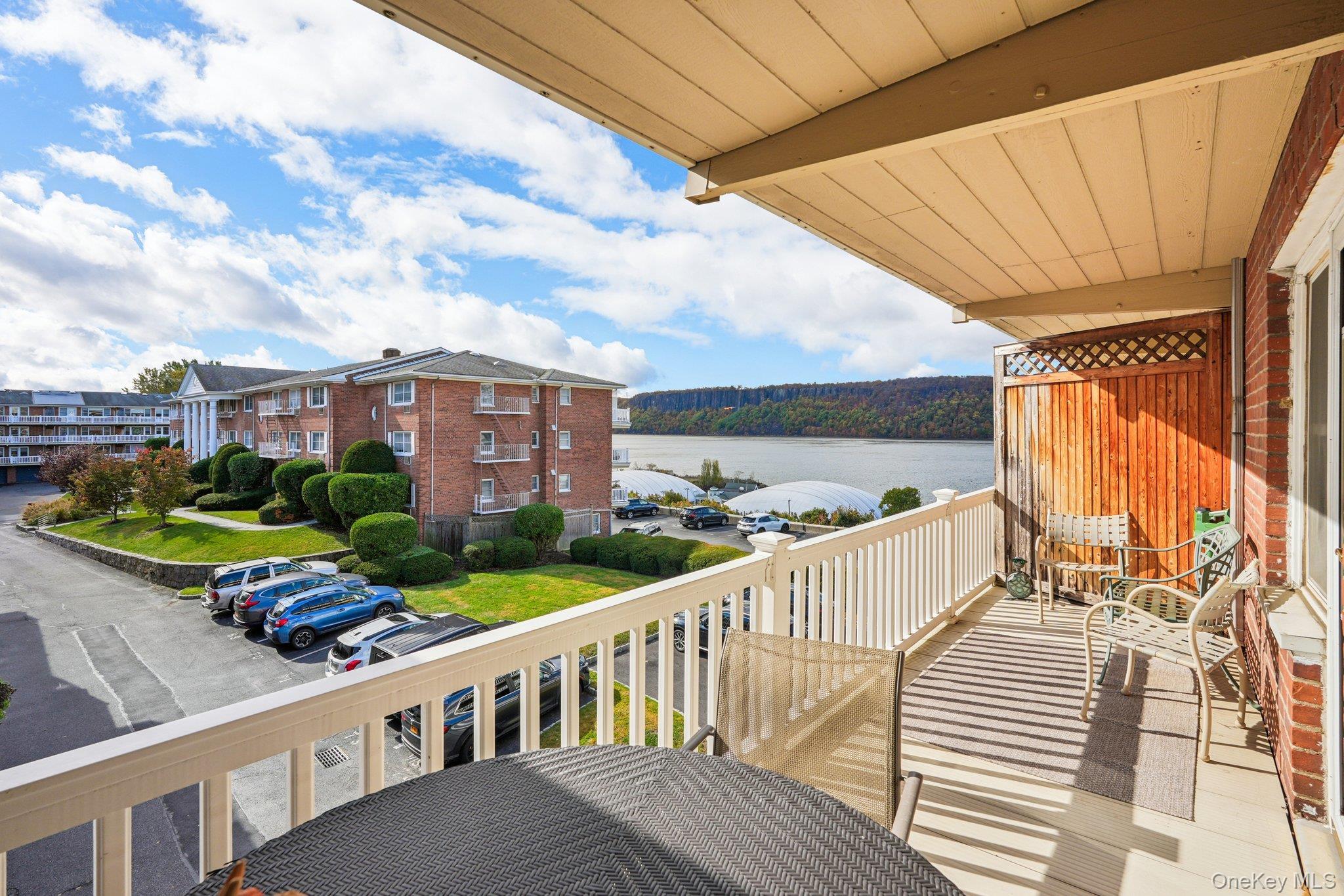 Coop Maple  Westchester County, NY 10706, MLS-928564-24