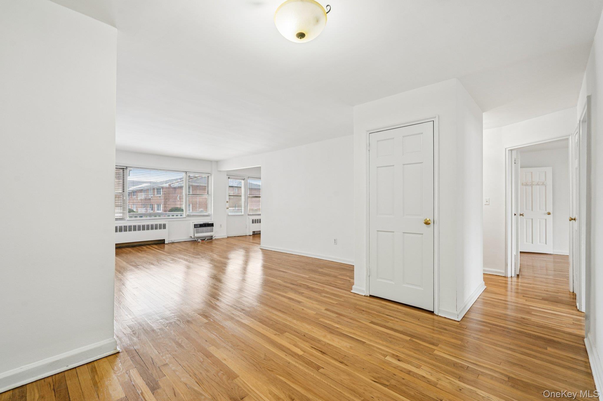 Coop Maple  Westchester County, NY 10706, MLS-928564-6