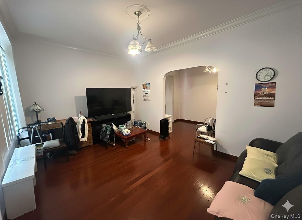 Single Family 39th  Queens, NY 11104, MLS-928573-4